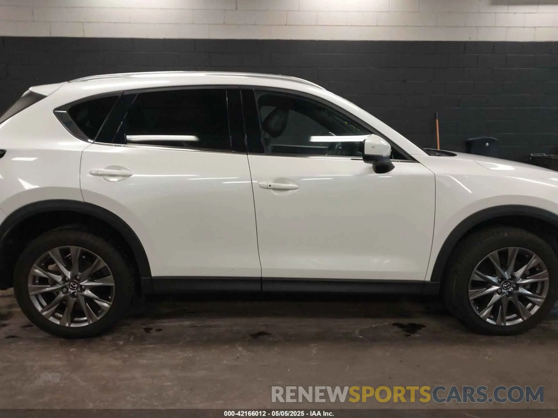 13 Фотография поврежденного автомобиля JM3KFBEY5M0319425 MAZDA CX-5 2021