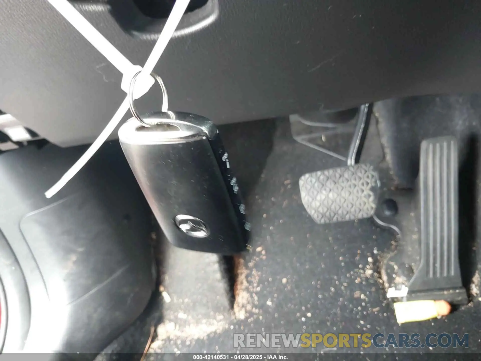 11 Photograph of a damaged car JM3KFBEY6M0419842 MAZDA CX-5 2021