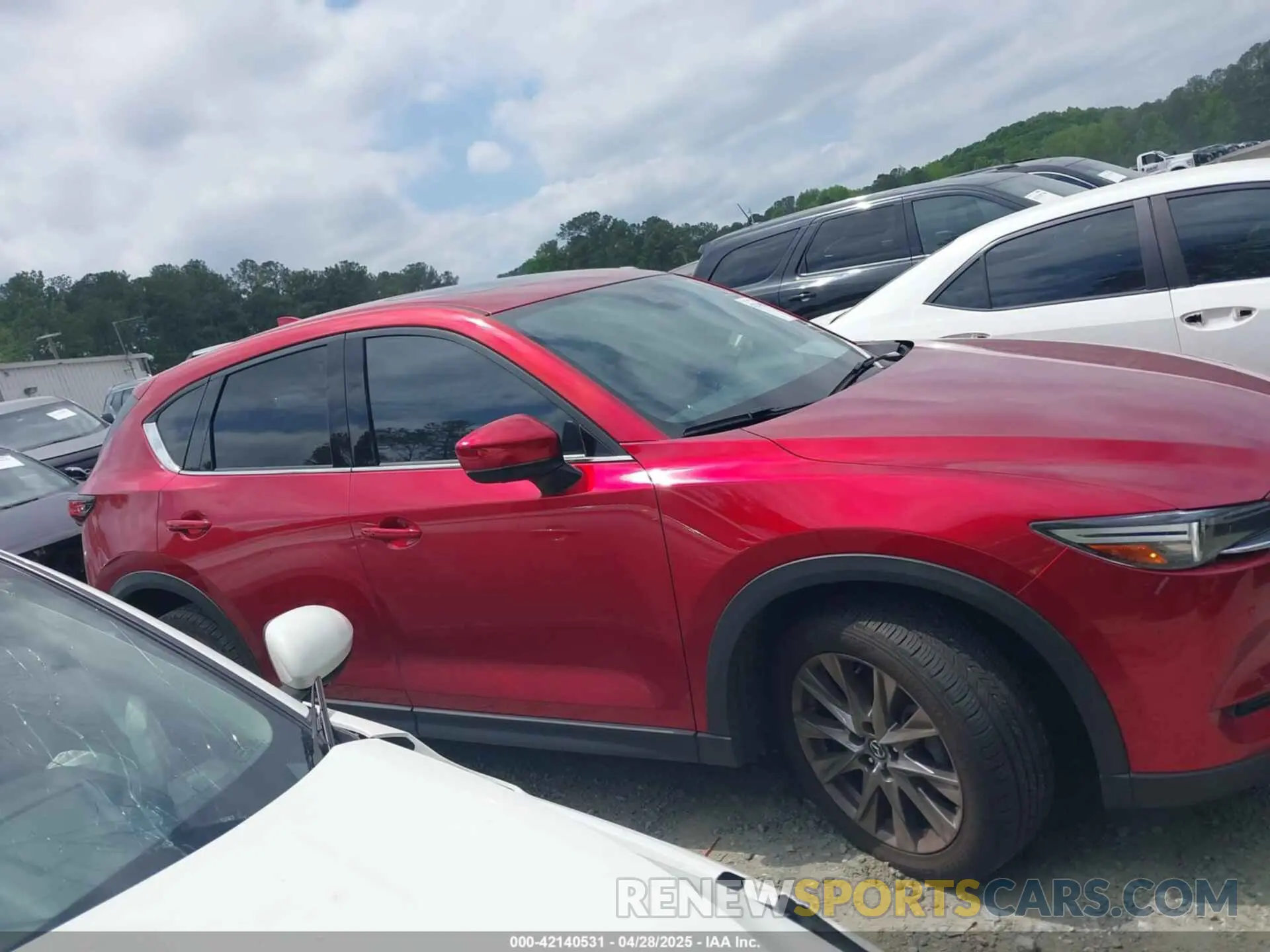 13 Photograph of a damaged car JM3KFBEY6M0419842 MAZDA CX-5 2021