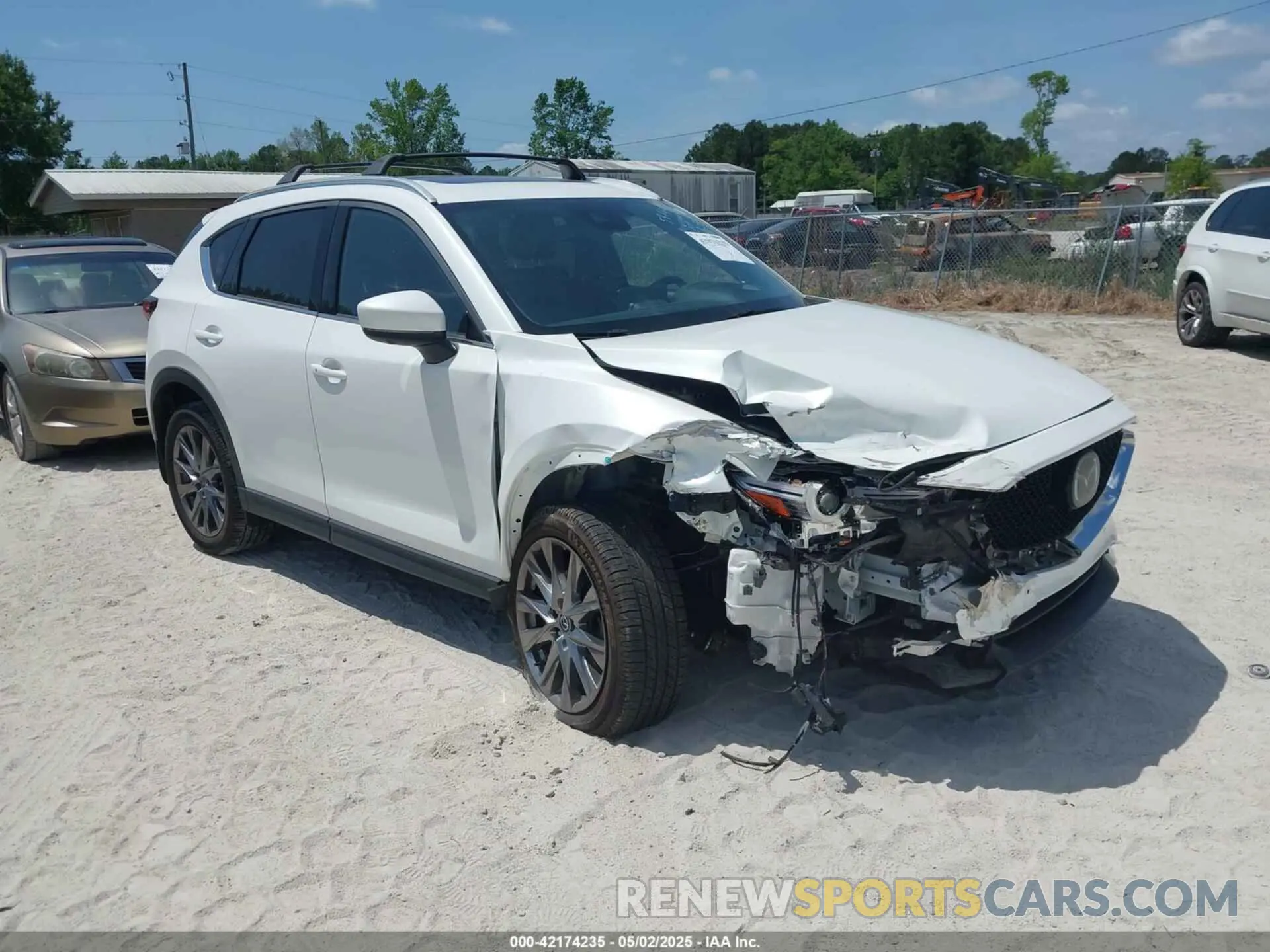 1 Photograph of a damaged car JM3KFBEY7M0373180 MAZDA CX-5 2021