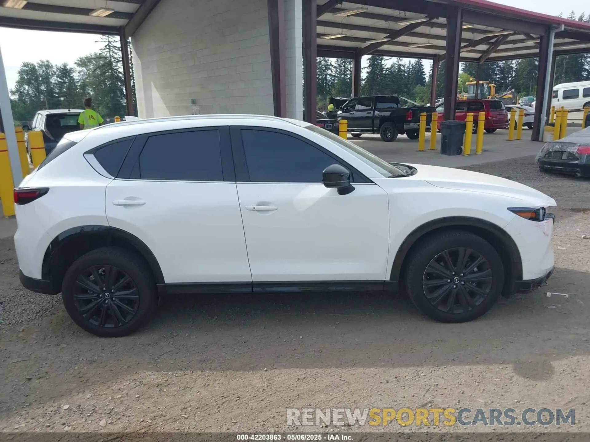 12 Photograph of a damaged car JM3KFBAY9N0552019 MAZDA CX-5 2022