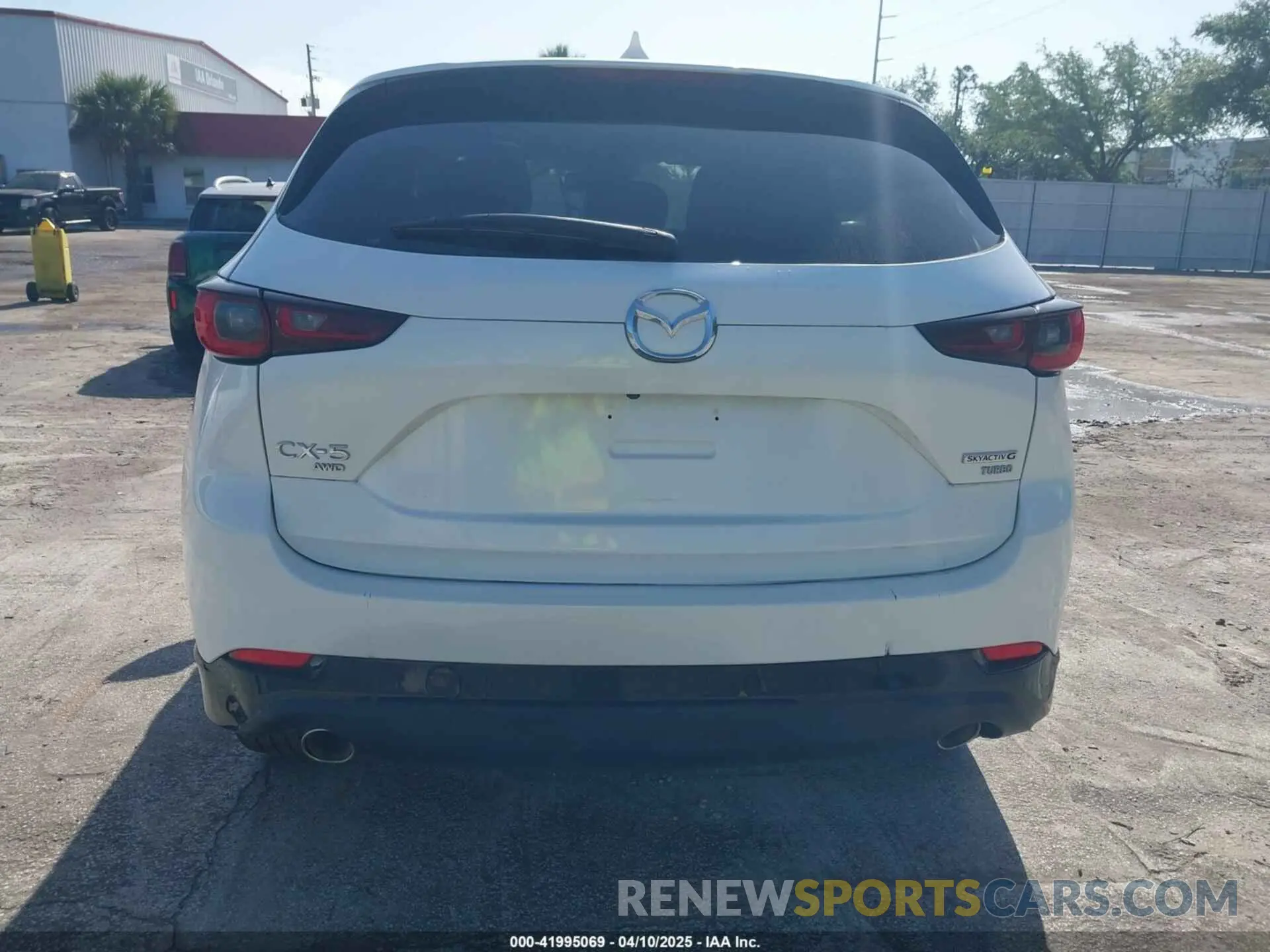15 Photograph of a damaged car JM3KFBAY9N0555566 MAZDA CX-5 2022