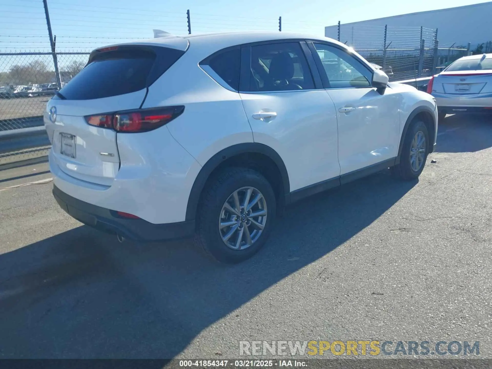 4 Фотография поврежденного автомобиля JM3KFBBM2N0558725 MAZDA CX-5 2022