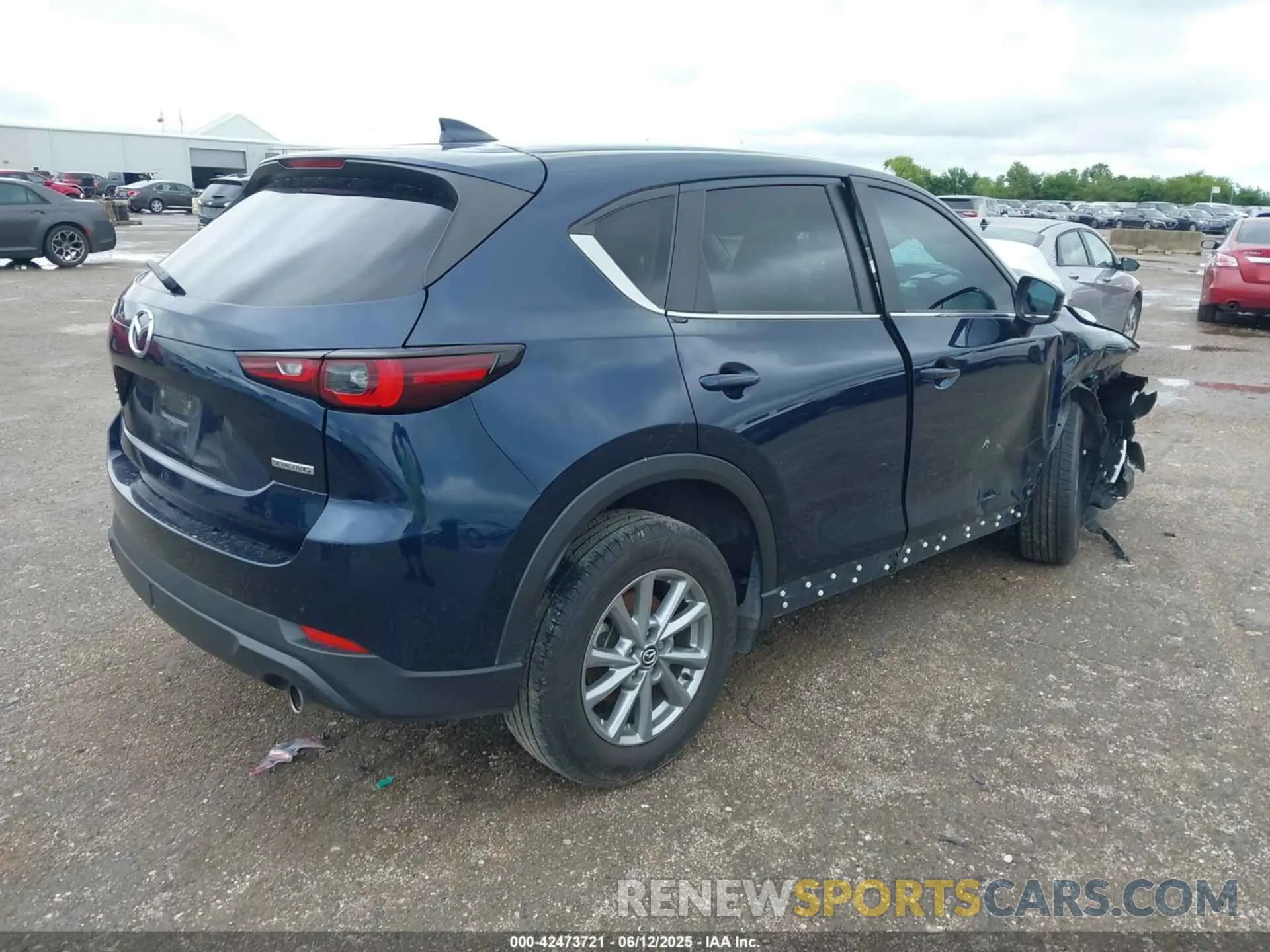 4 Photograph of a damaged car JM3KFBBM9N0583279 MAZDA CX-5 2022