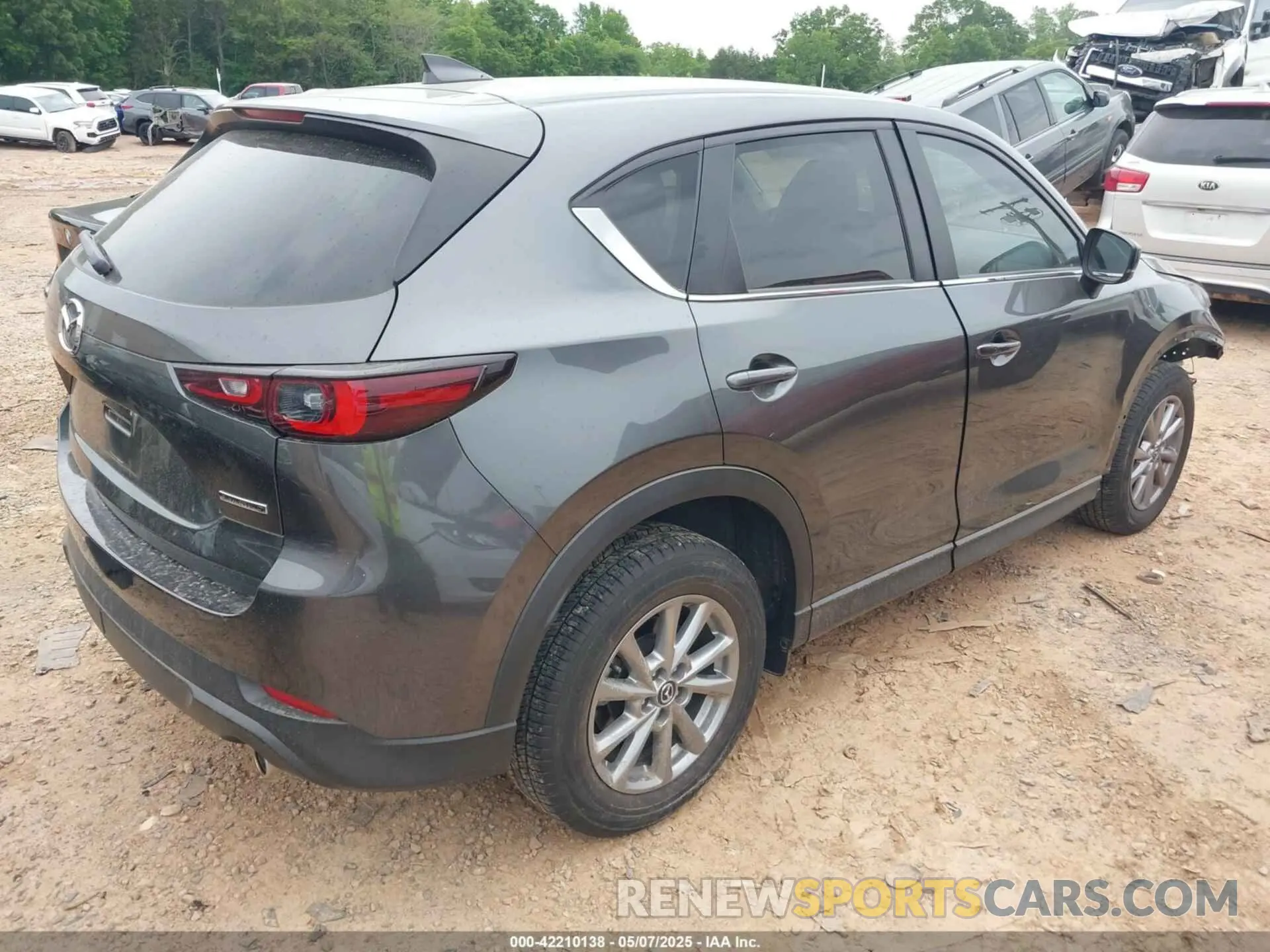 4 Photograph of a damaged car JM3KFBBMXN0634546 MAZDA CX-5 2022