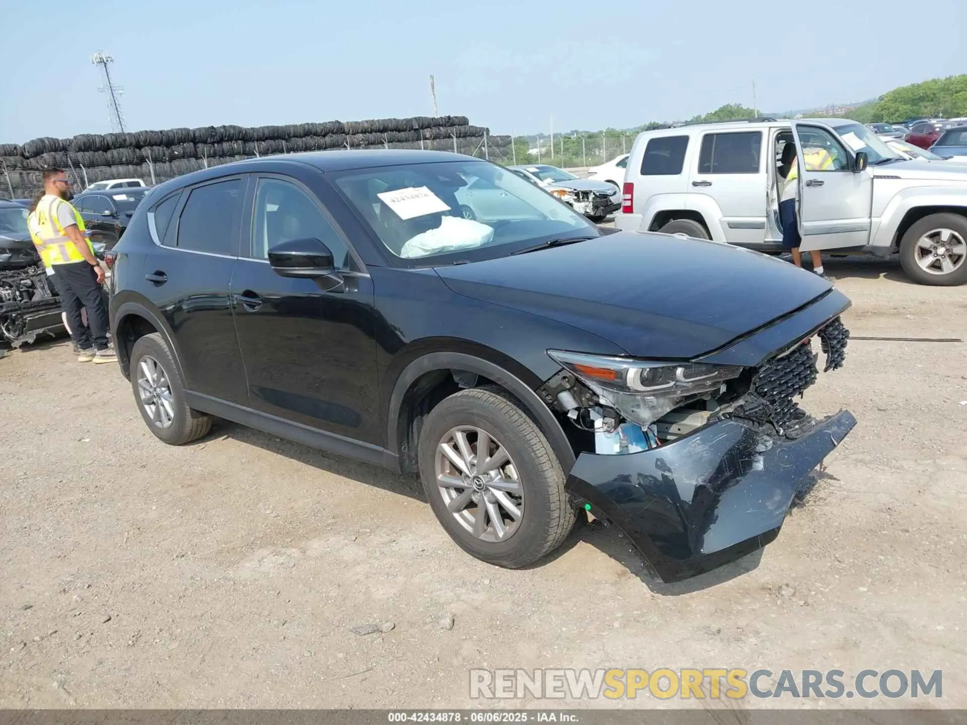 1 Photograph of a damaged car JM3KFBCM0N0623991 MAZDA CX-5 2022