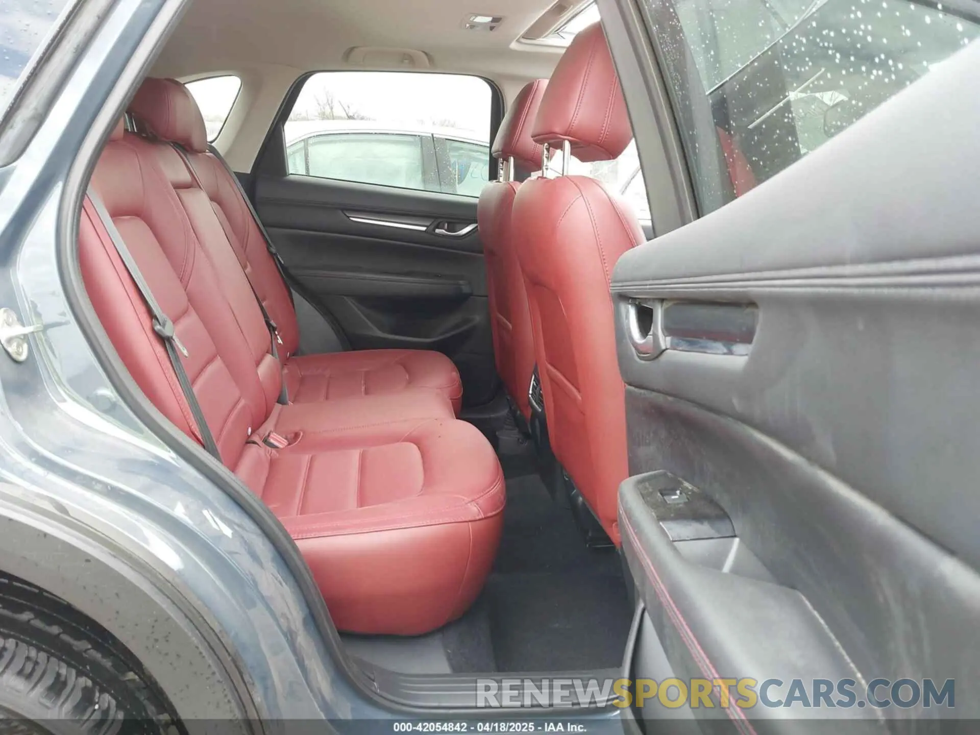 8 Фотография поврежденного автомобиля JM3KFBCM2N0528204 MAZDA CX-5 2022