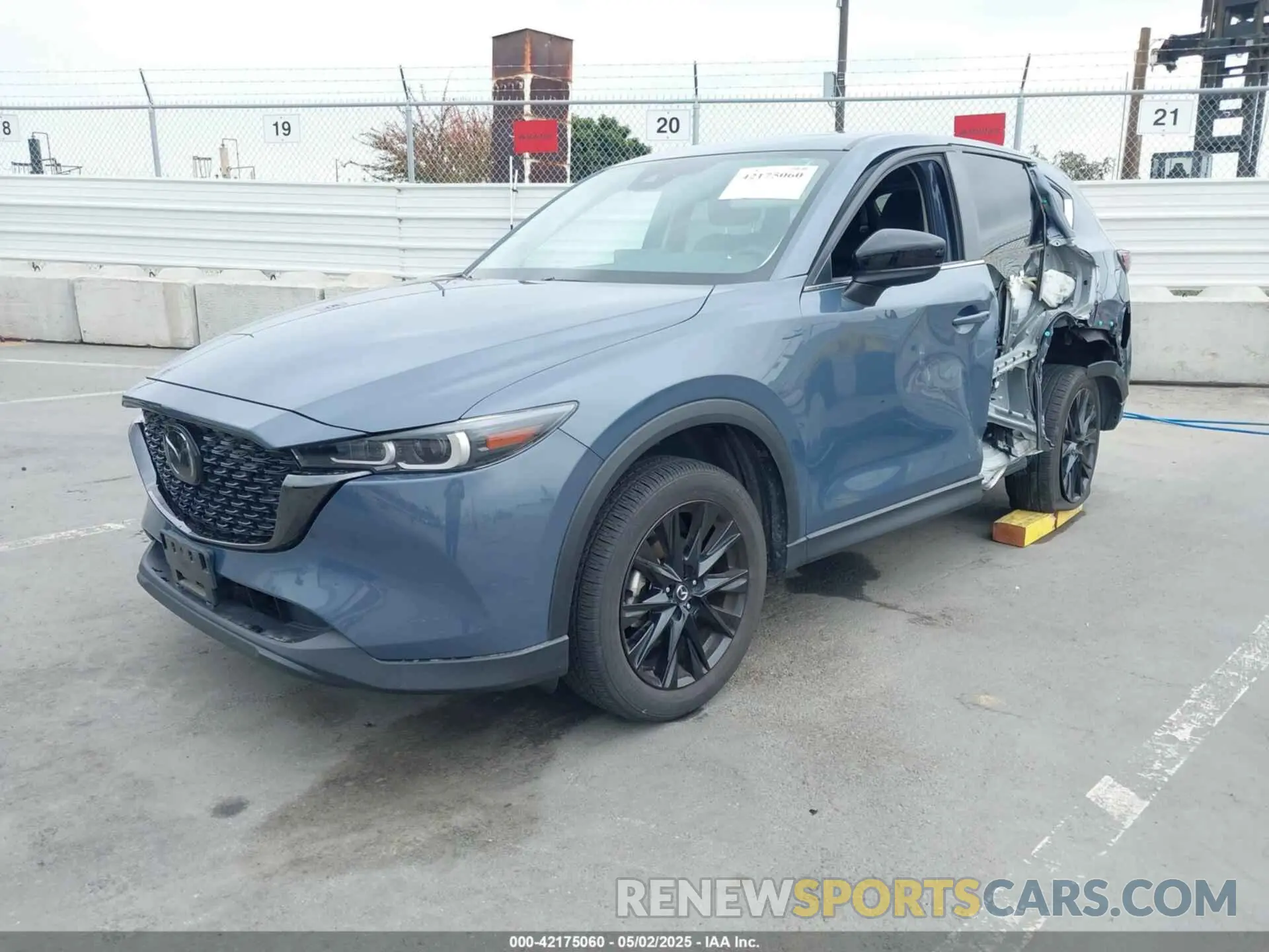 2 Фотография поврежденного автомобиля JM3KFBCM2N0530891 MAZDA CX-5 2022