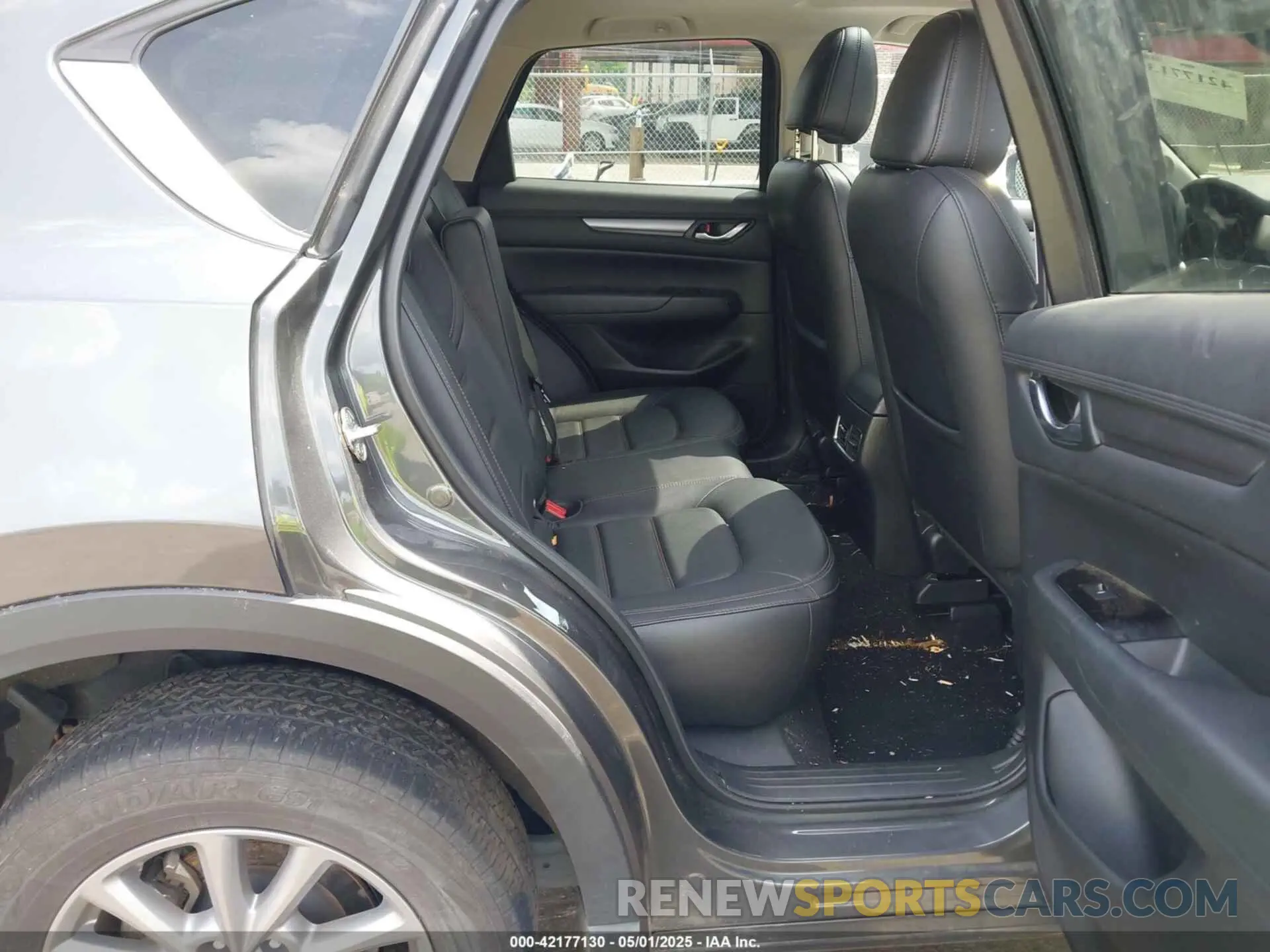 8 Фотография поврежденного автомобиля JM3KFBCM2N0629095 MAZDA CX-5 2022
