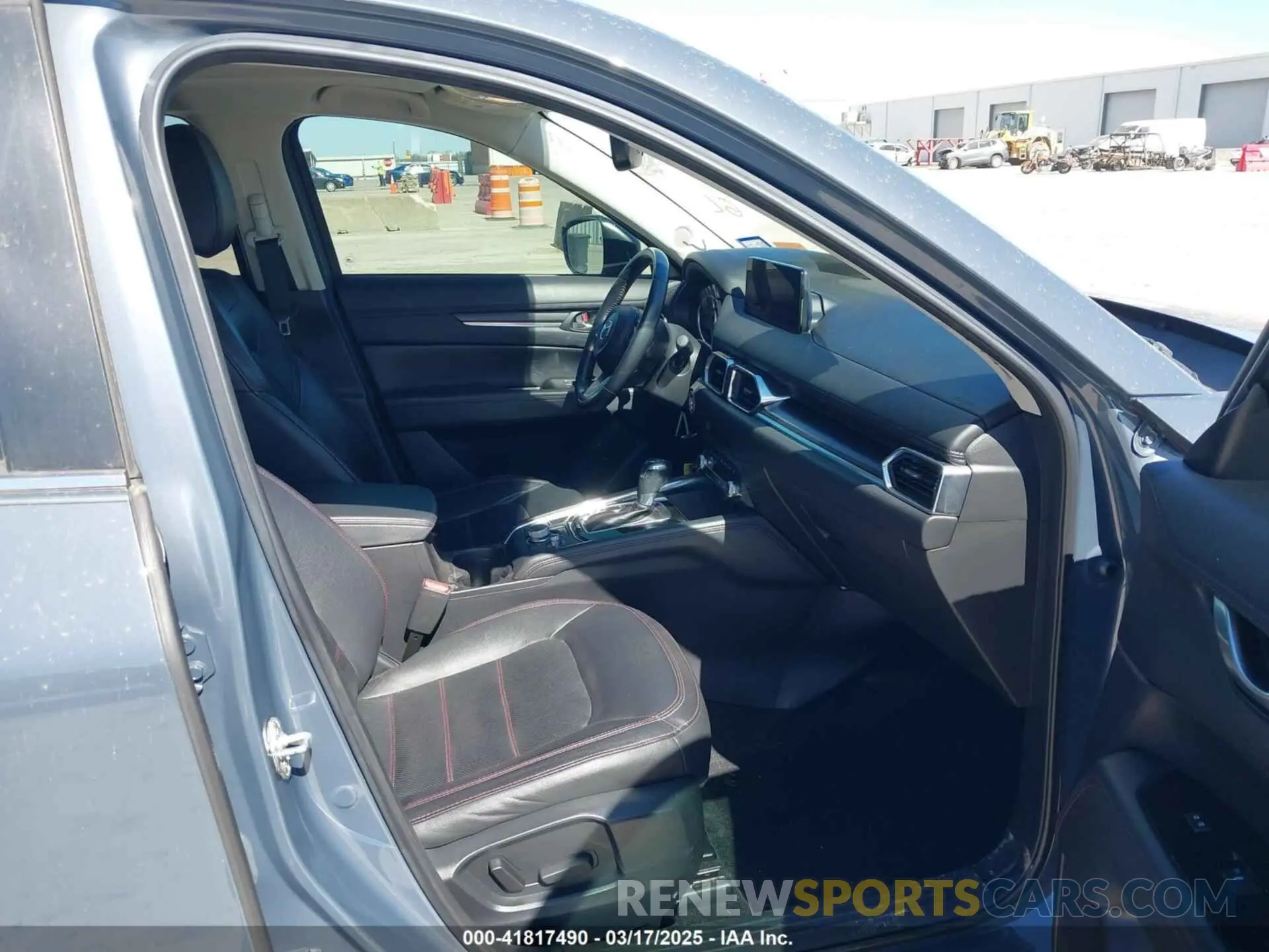 5 Photograph of a damaged car JM3KFBCM2N1568132 MAZDA CX-5 2022