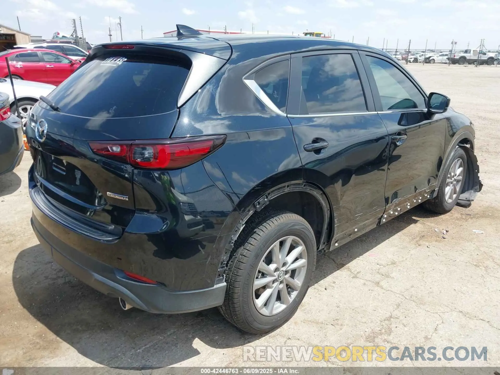 4 Фотография поврежденного автомобиля JM3KFBCM9N0607031 MAZDA CX-5 2022
