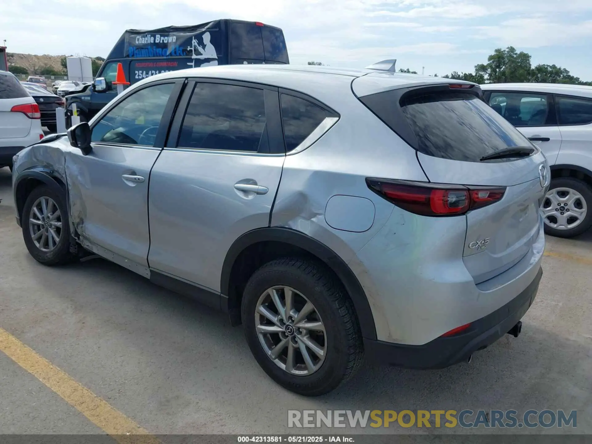 3 Photograph of a damaged car JM3KFBCMXN1557475 MAZDA CX-5 2022