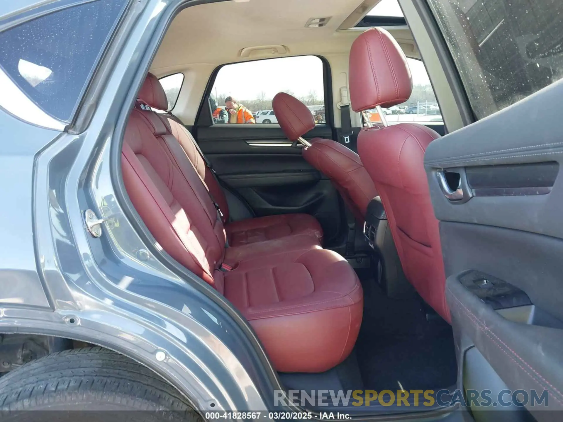 8 Photograph of a damaged car JM3KFBCMXN1619568 MAZDA CX-5 2022