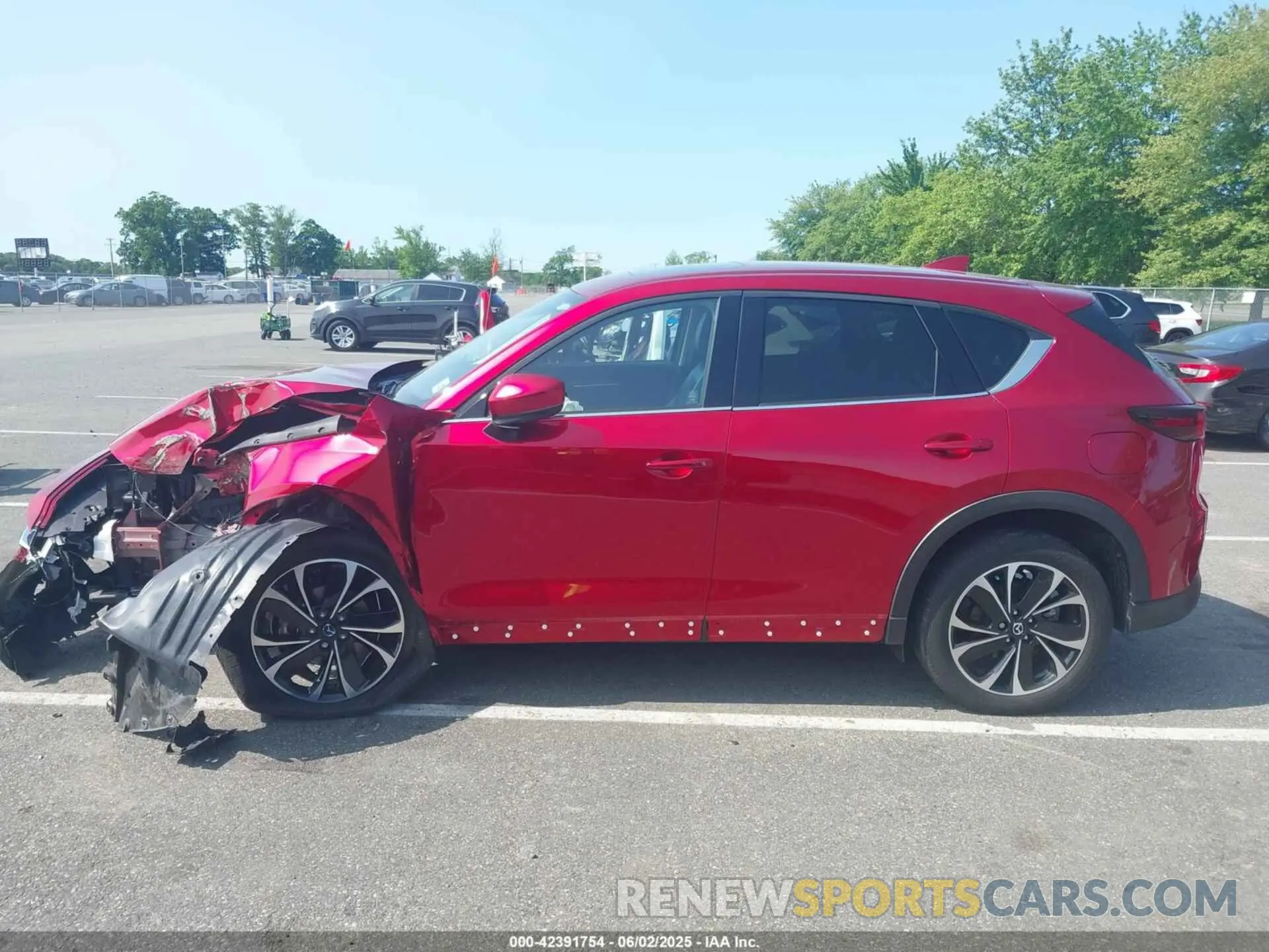 14 Photograph of a damaged car JM3KFBDM2N0537743 MAZDA CX-5 2022
