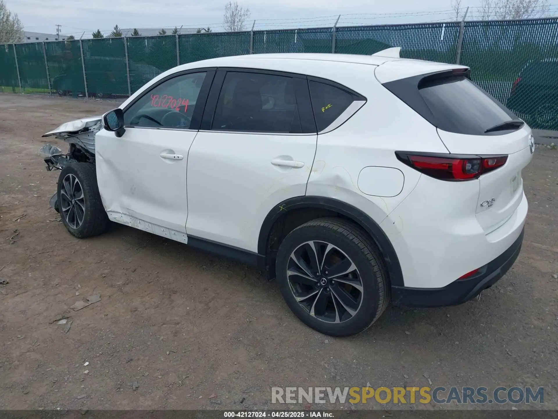 3 Photograph of a damaged car JM3KFBEM2N0616960 MAZDA CX-5 2022