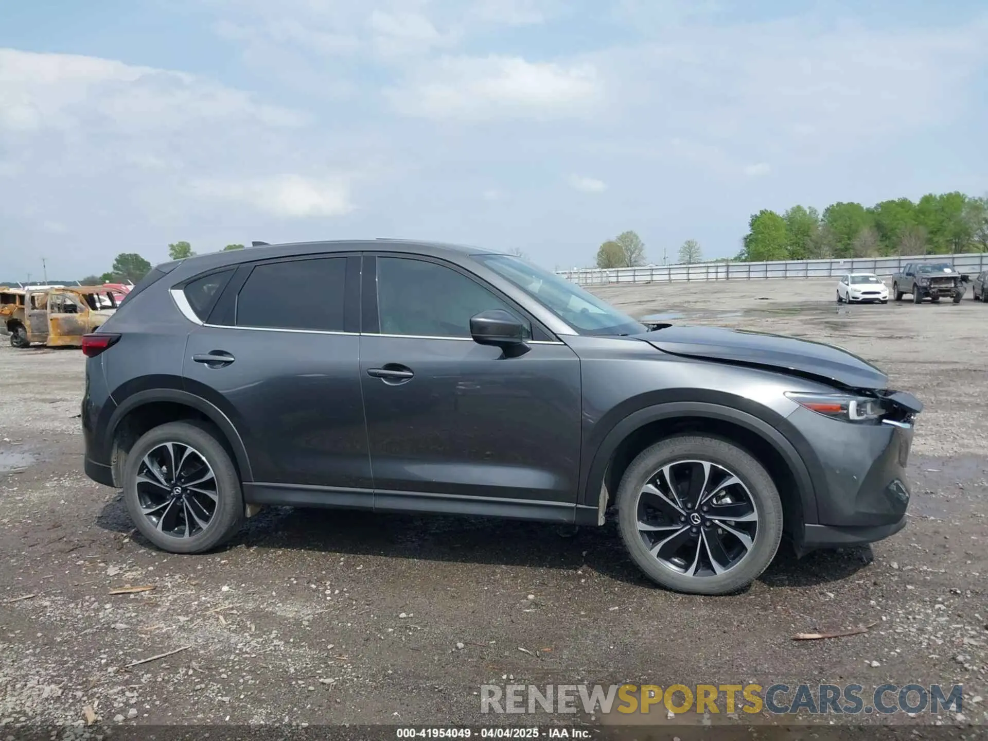 13 Photograph of a damaged car JM3KFBEM3N1619702 MAZDA CX-5 2022