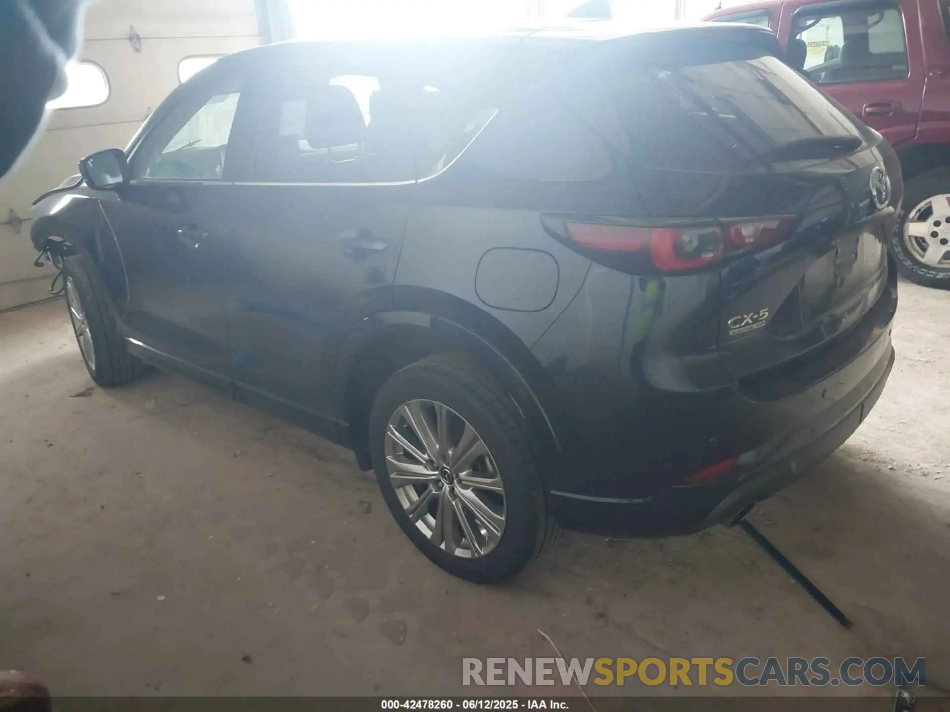 3 Фотография поврежденного автомобиля JM3KFBXY2N0555321 MAZDA CX-5 2022
