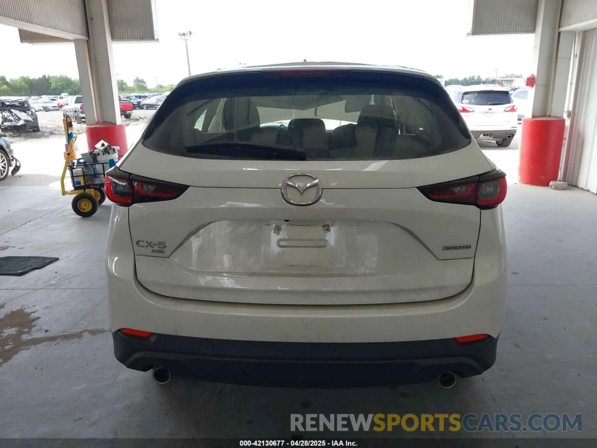 17 Photograph of a damaged car JM3KFBAM0P0168663 MAZDA CX-5 2023