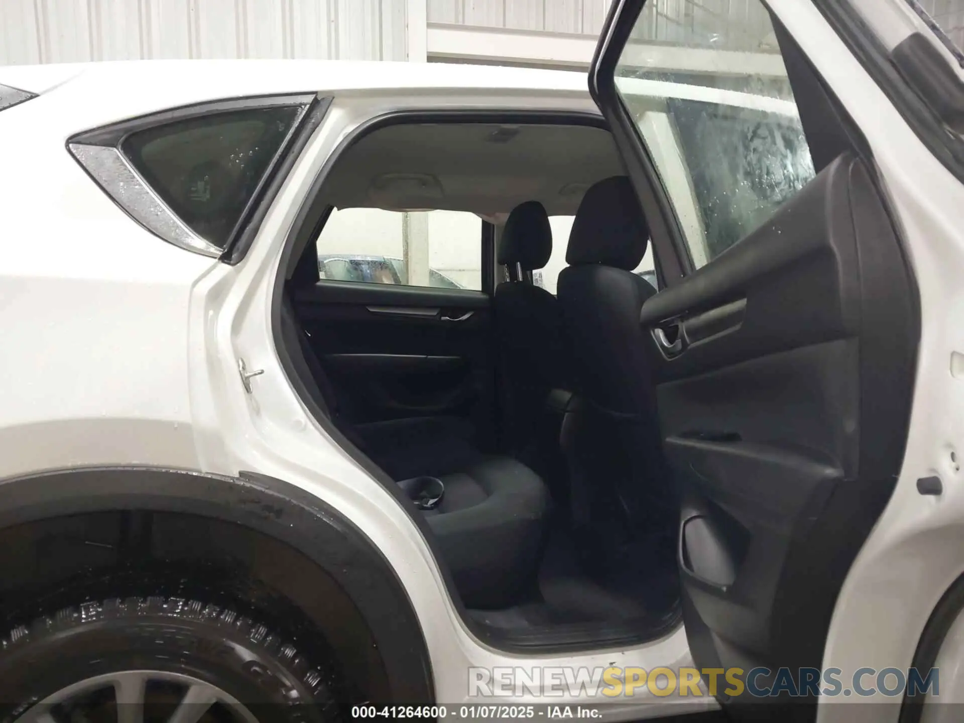 8 Photograph of a damaged car JM3KFBAM3P0237118 MAZDA CX-5 2023