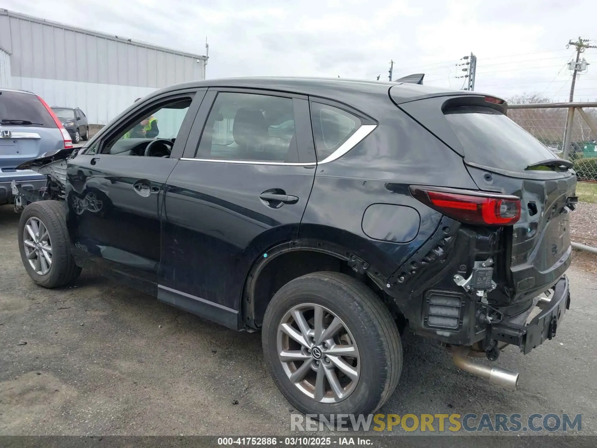 3 Фотография поврежденного автомобиля JM3KFBAM4P0262772 MAZDA CX-5 2023