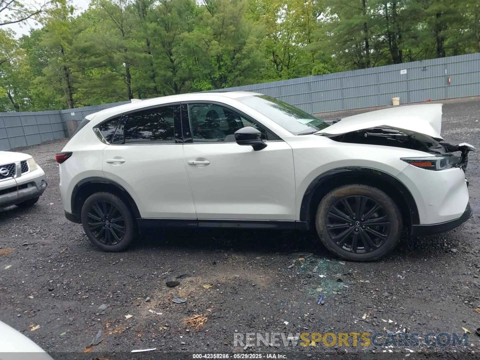 13 Photograph of a damaged car JM3KFBAY0P0153583 MAZDA CX-5 2023