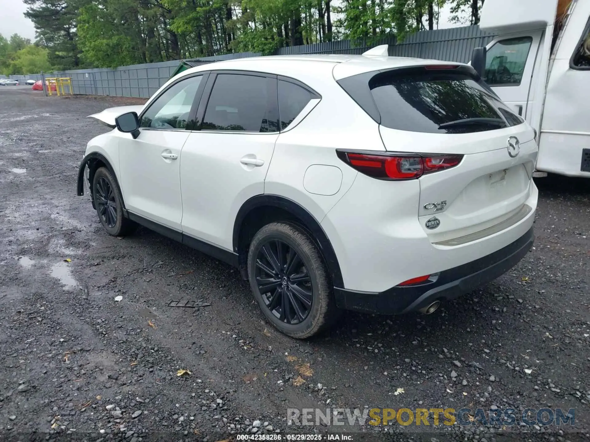 3 Photograph of a damaged car JM3KFBAY0P0153583 MAZDA CX-5 2023