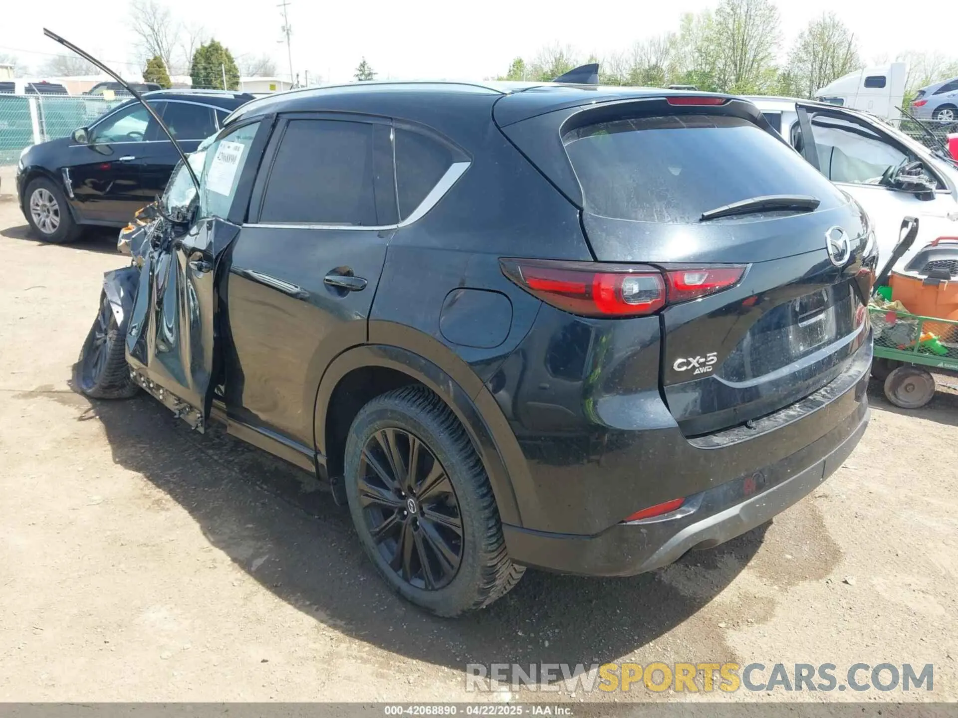 3 Фотография поврежденного автомобиля JM3KFBAY6P0121270 MAZDA CX-5 2023