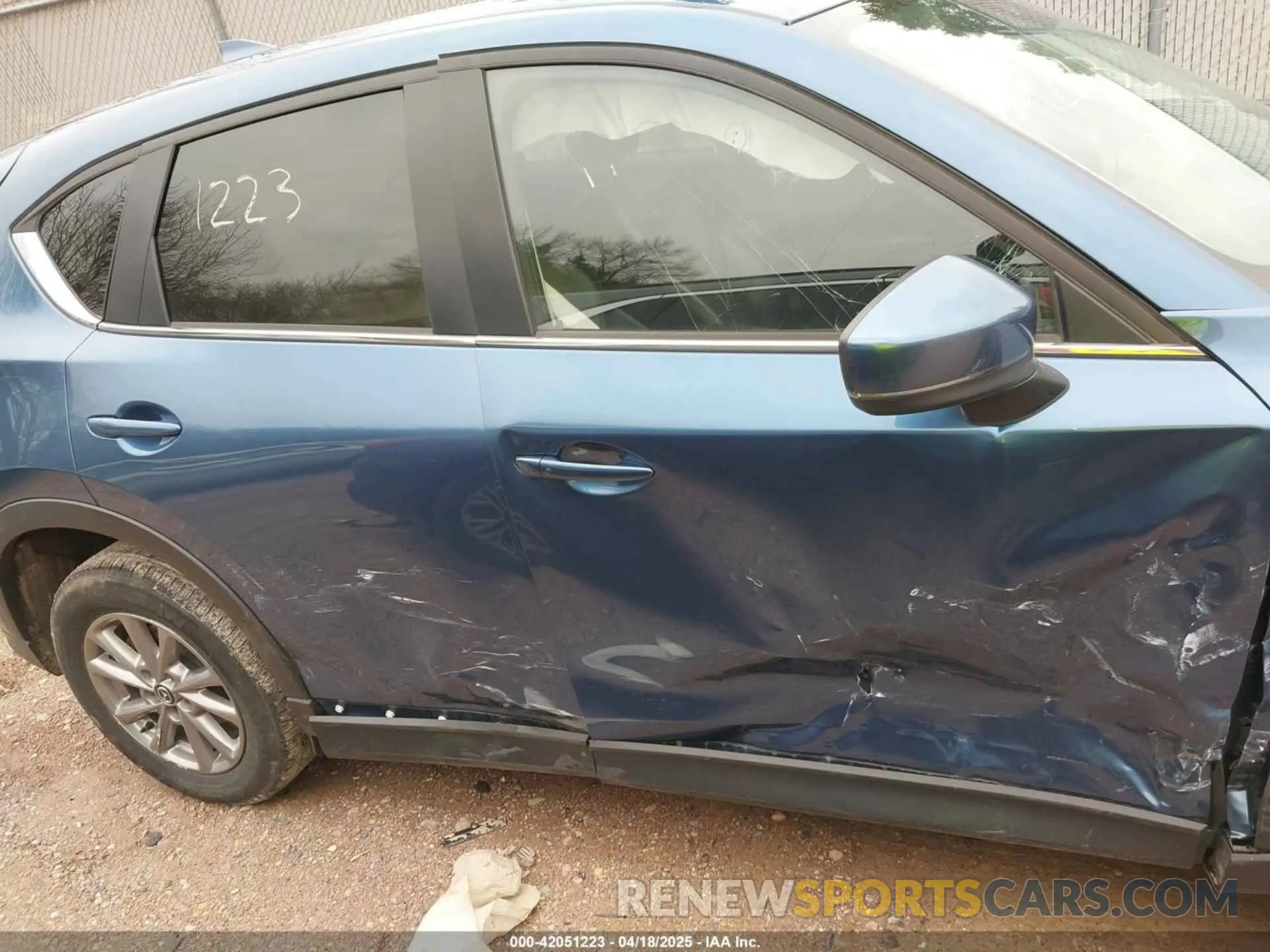 13 Photograph of a damaged car JM3KFBBM1P0274313 MAZDA CX-5 2023