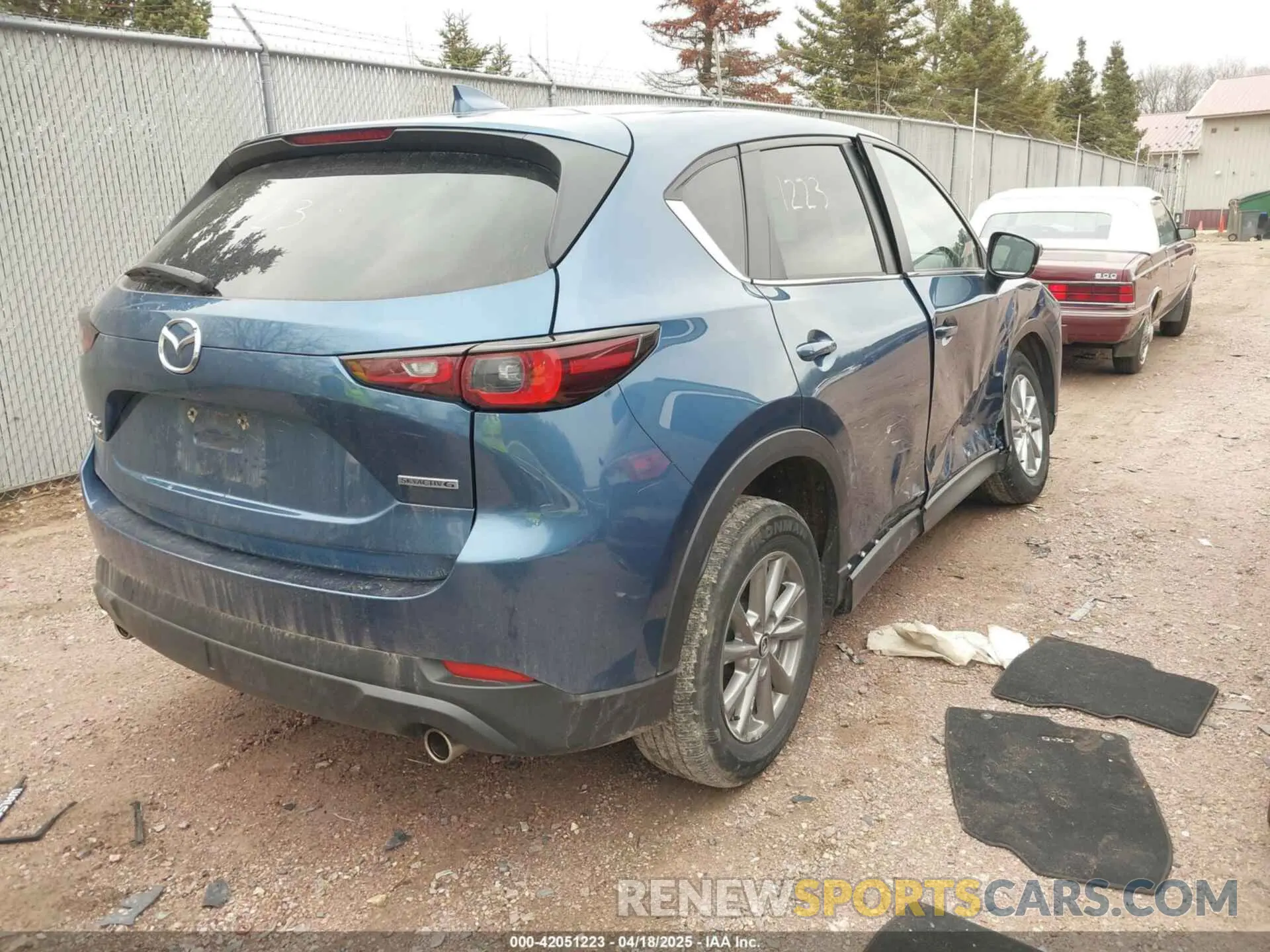 4 Photograph of a damaged car JM3KFBBM1P0274313 MAZDA CX-5 2023