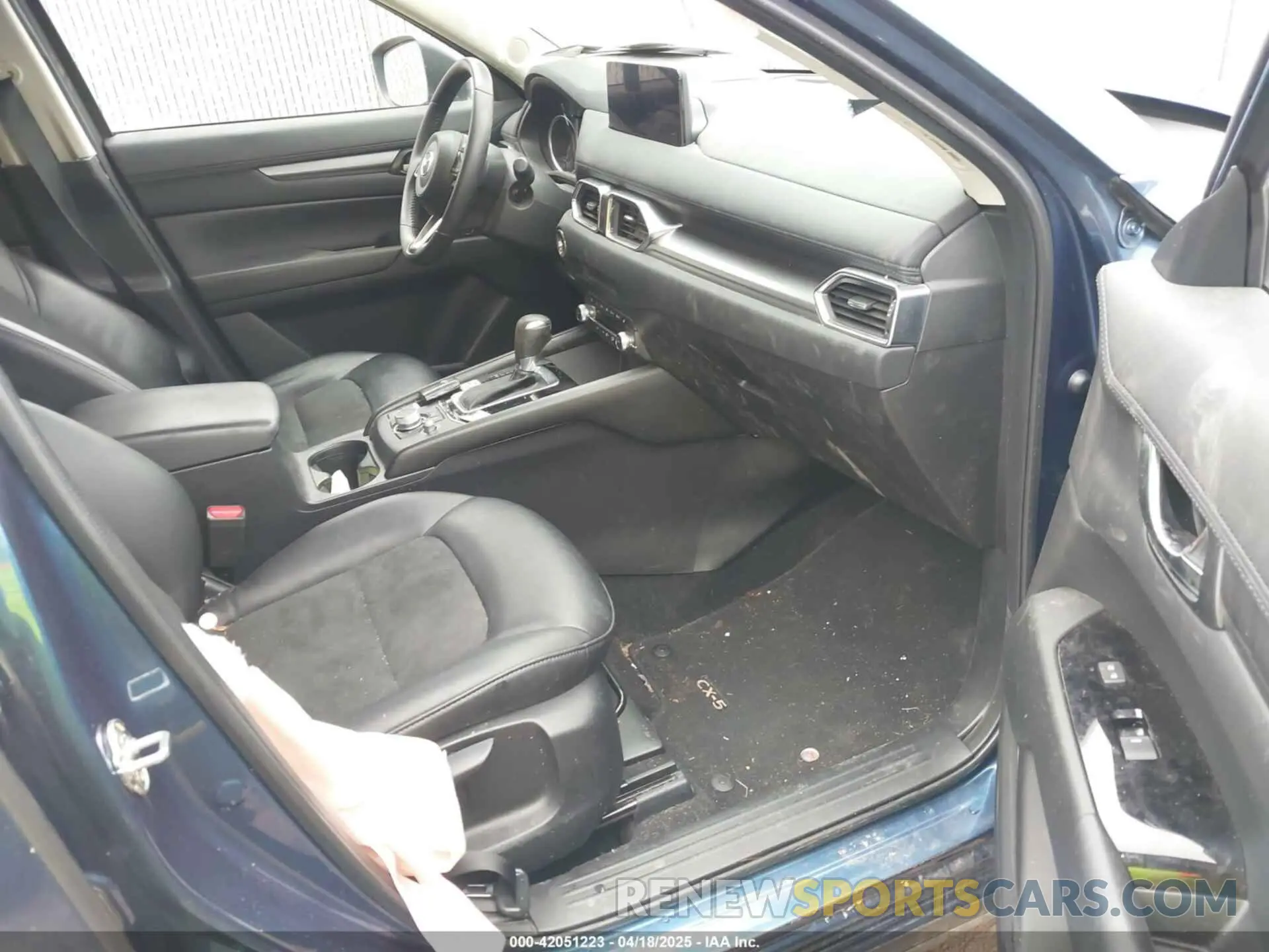5 Photograph of a damaged car JM3KFBBM1P0274313 MAZDA CX-5 2023