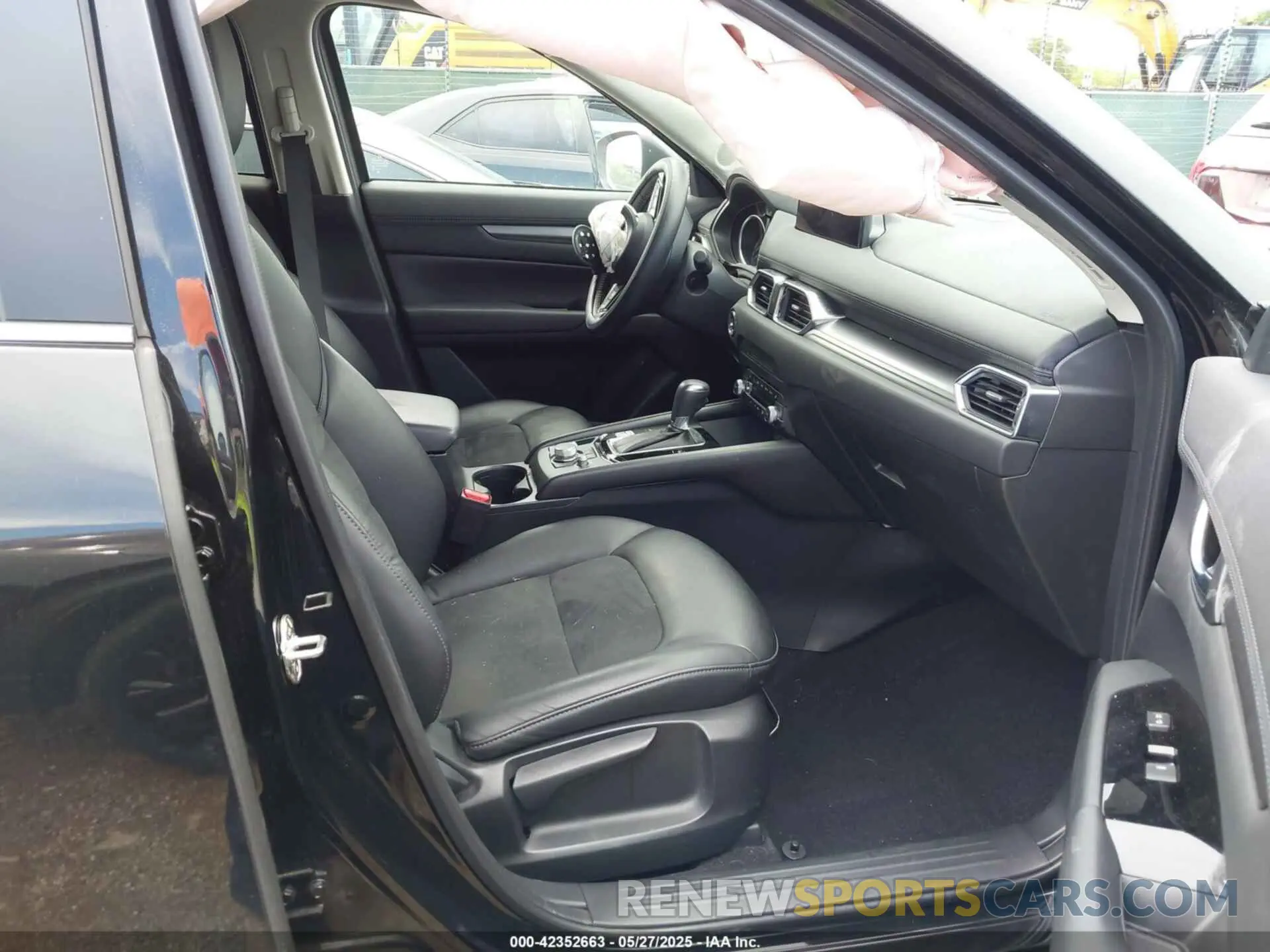 5 Photograph of a damaged car JM3KFBBM4P0221833 MAZDA CX-5 2023