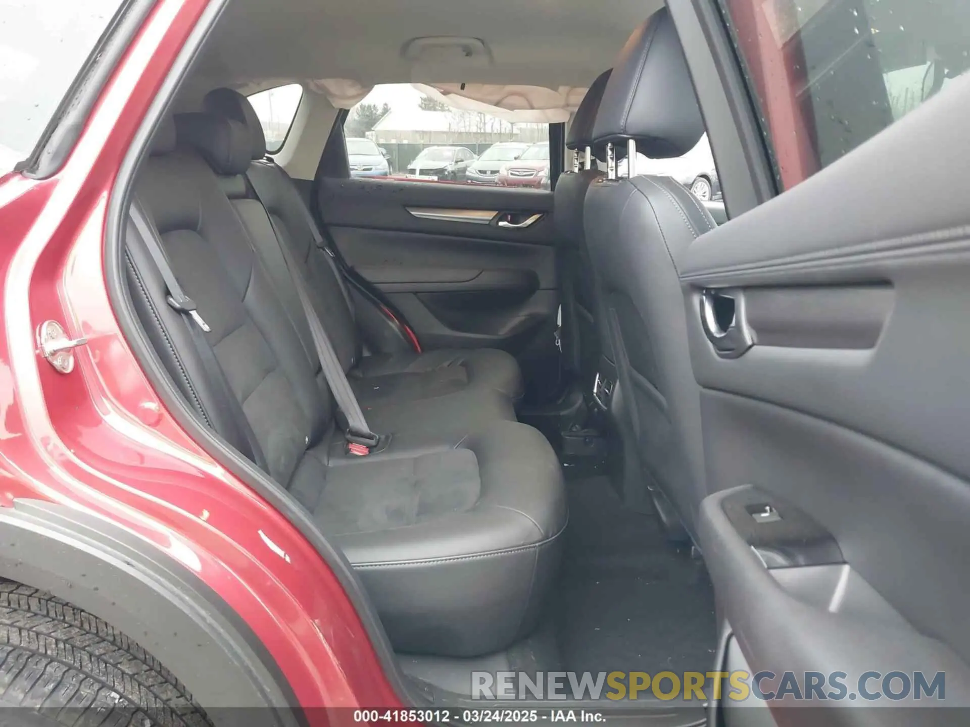 8 Фотография поврежденного автомобиля JM3KFBBM6P0252808 MAZDA CX-5 2023