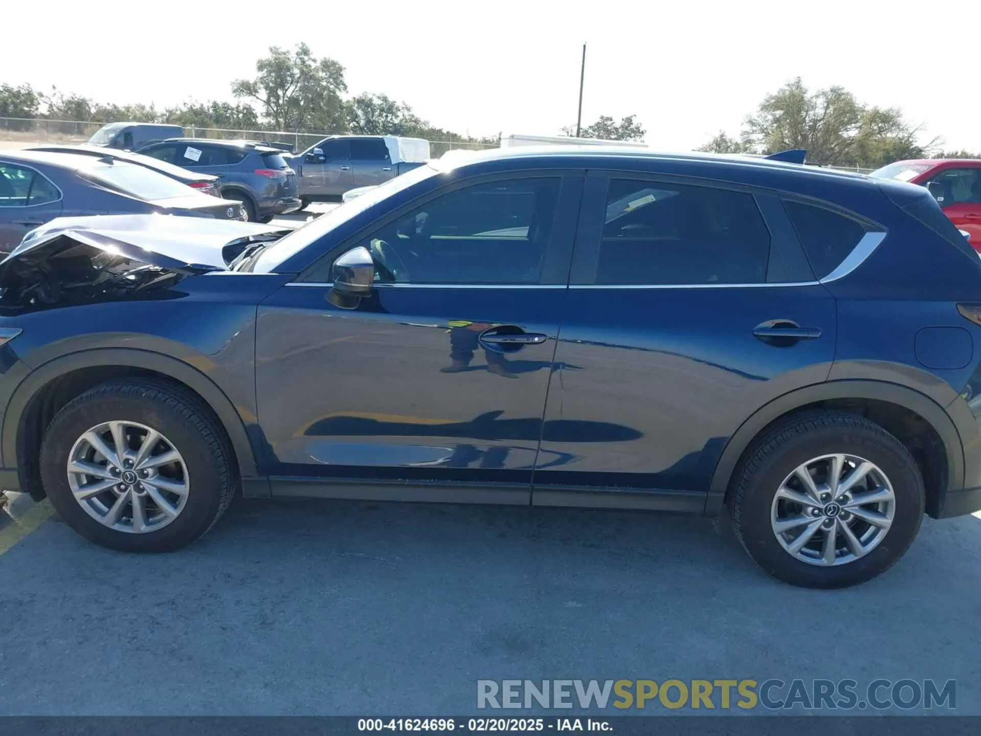 14 Photograph of a damaged car JM3KFBBM7P0148375 MAZDA CX-5 2023