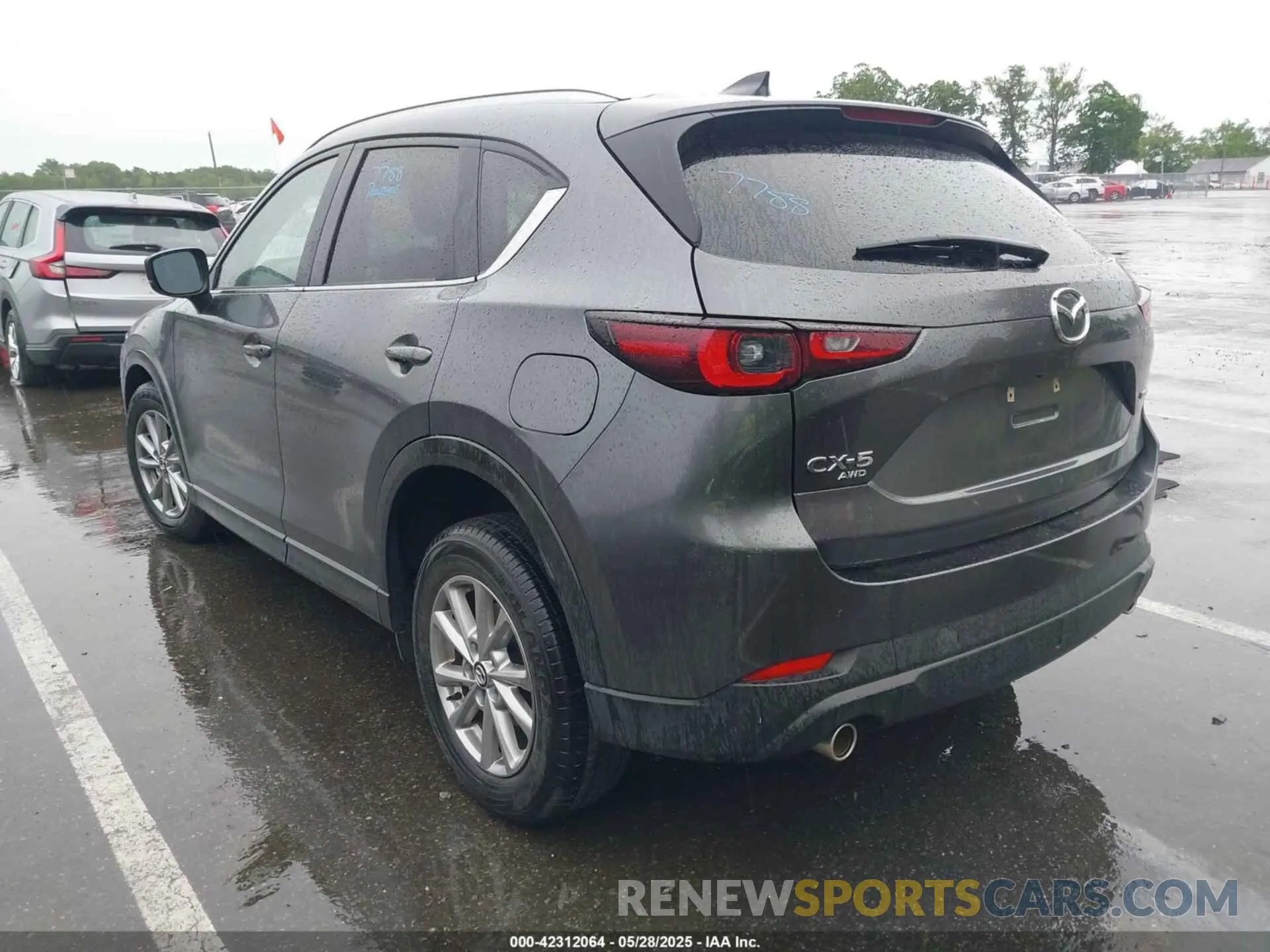 3 Фотография поврежденного автомобиля JM3KFBBM8P0138342 MAZDA CX-5 2023
