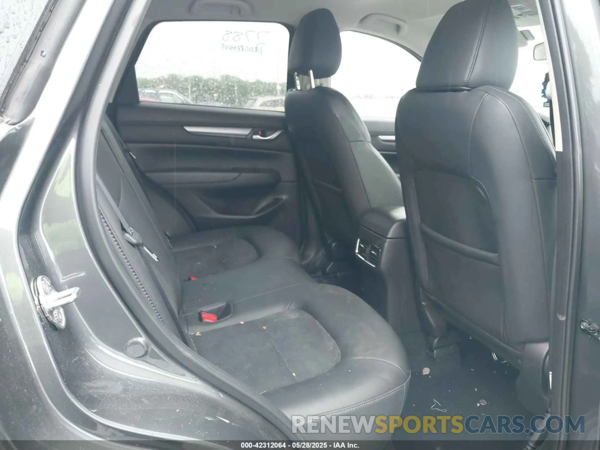 8 Фотография поврежденного автомобиля JM3KFBBM8P0138342 MAZDA CX-5 2023