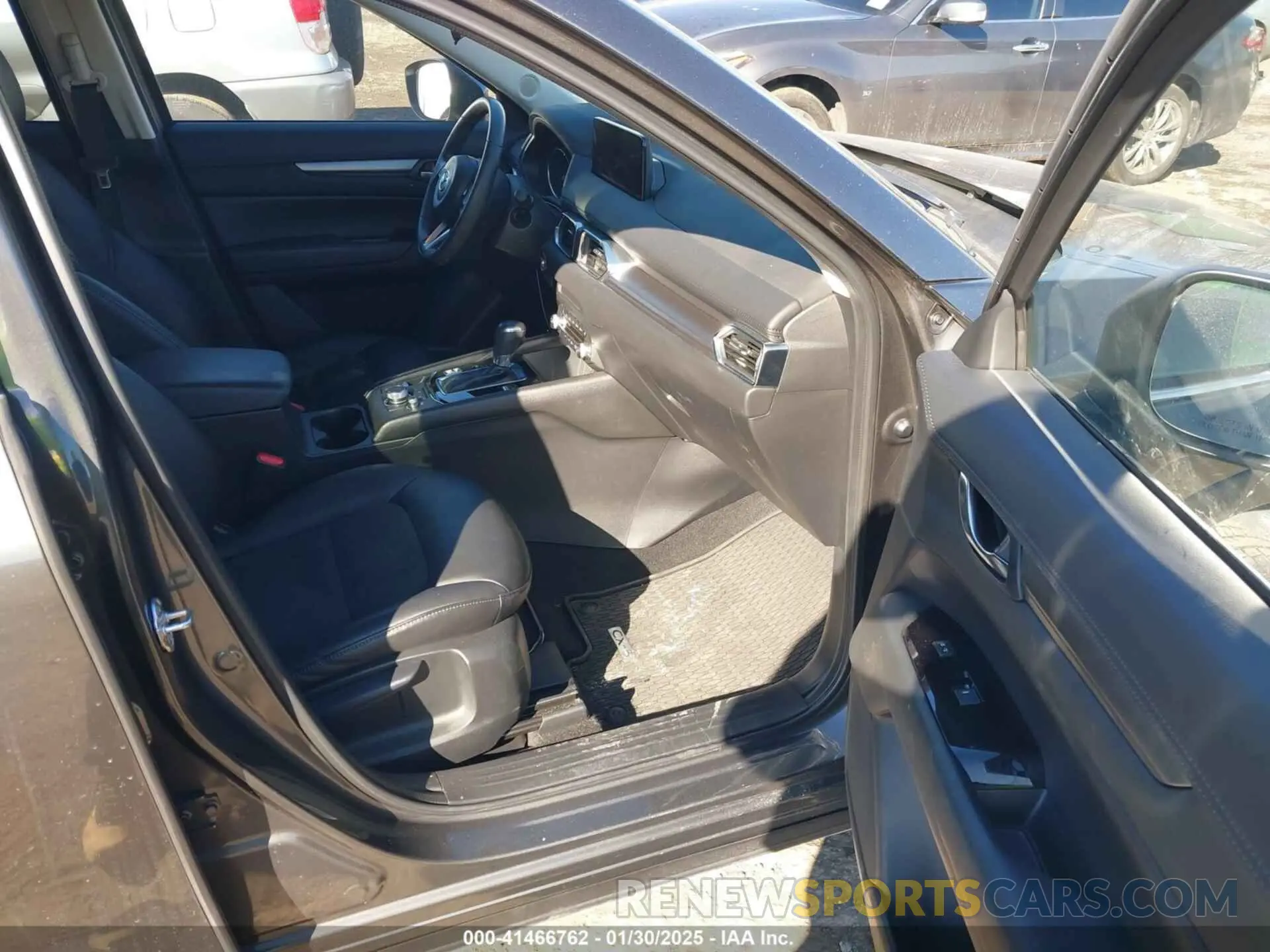 5 Photograph of a damaged car JM3KFBBM8P0171504 MAZDA CX-5 2023