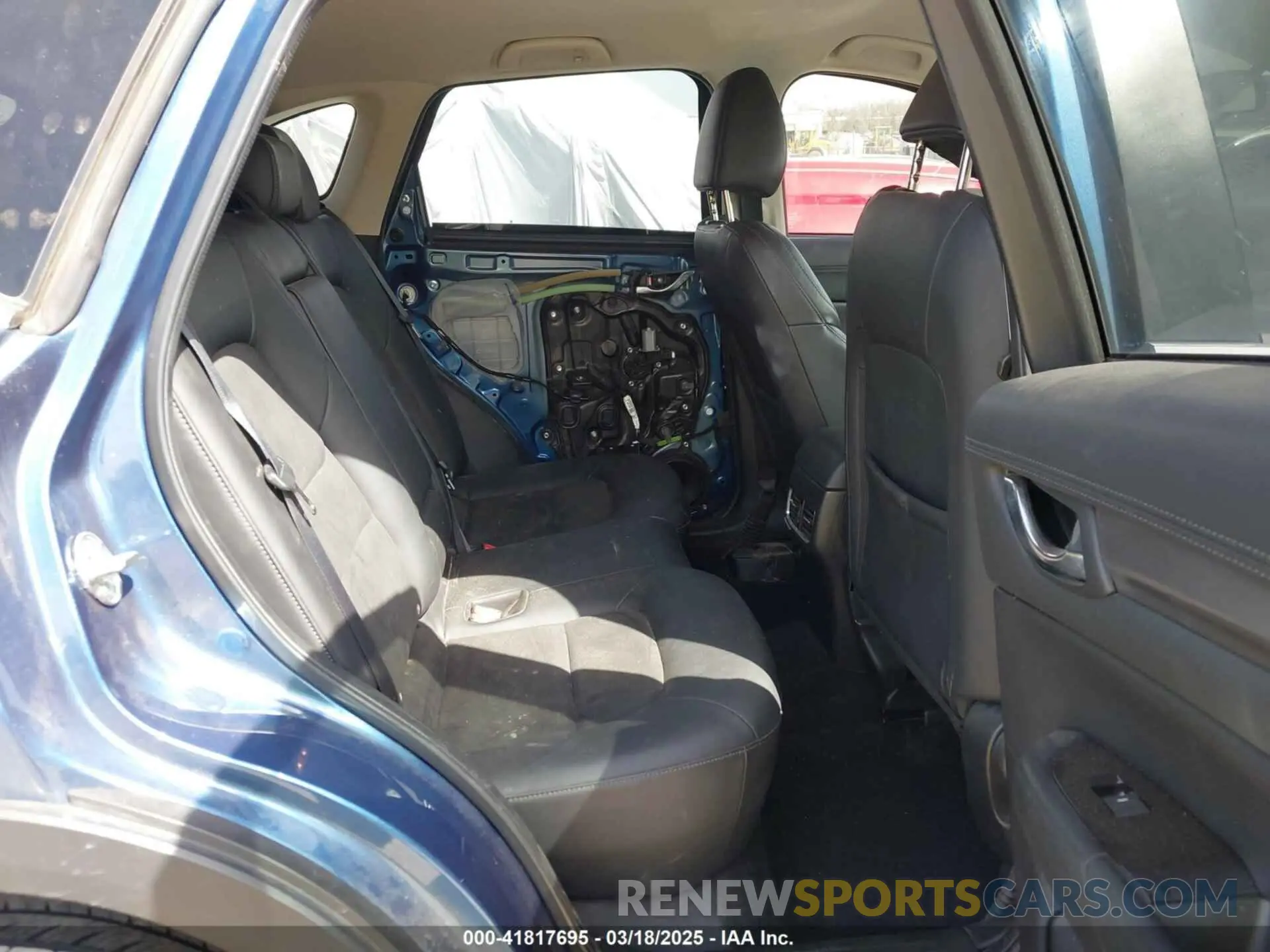 8 Фотография поврежденного автомобиля JM3KFBBM9P0112736 MAZDA CX-5 2023