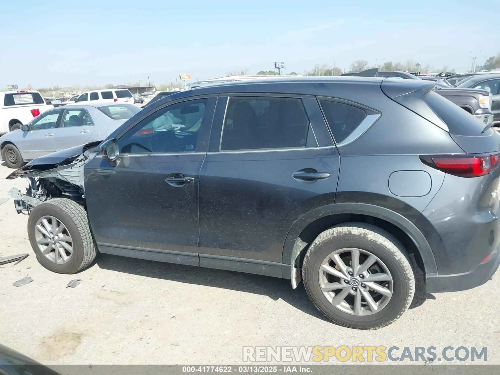 14 Photograph of a damaged car JM3KFBBMXP0169205 MAZDA CX-5 2023