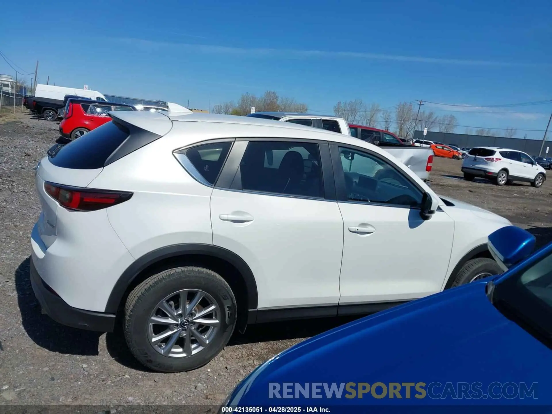 13 Фотография поврежденного автомобиля JM3KFBCM0P0139564 MAZDA CX-5 2023