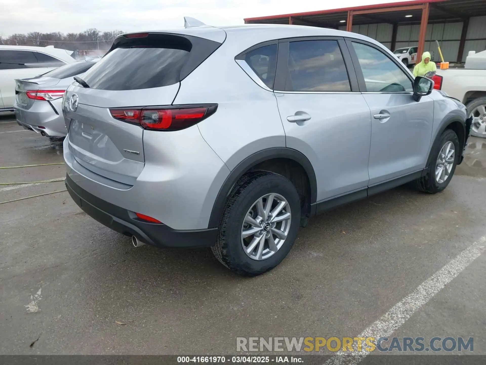 4 Photograph of a damaged car JM3KFBCM1P0131070 MAZDA CX-5 2023