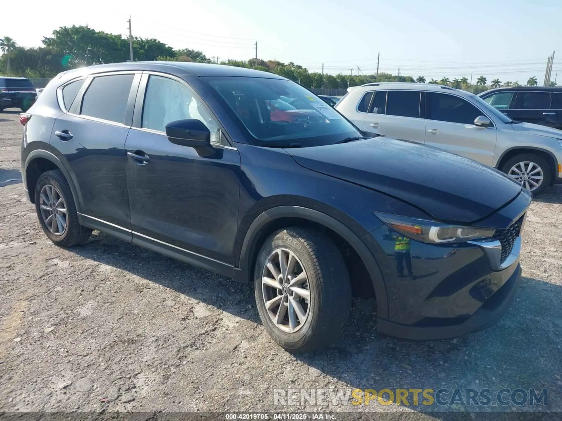 1 Фотография поврежденного автомобиля JM3KFBCM1P0244646 MAZDA CX-5 2023