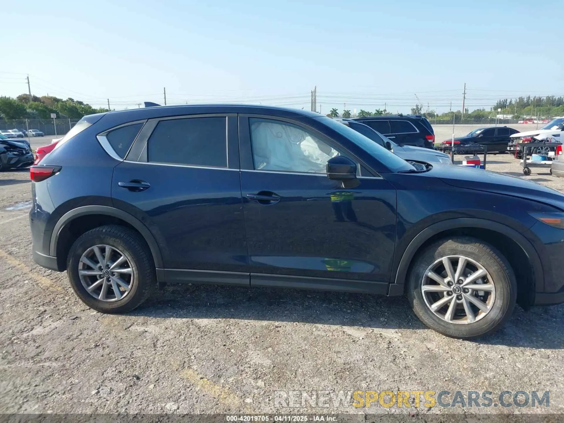 13 Фотография поврежденного автомобиля JM3KFBCM1P0244646 MAZDA CX-5 2023