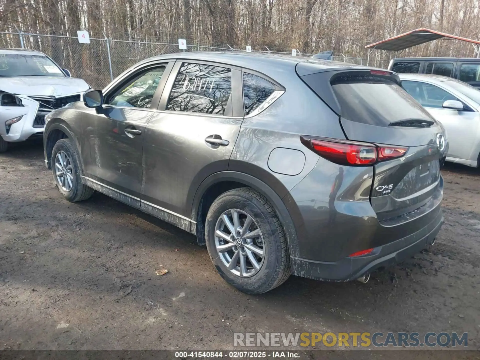 3 Фотография поврежденного автомобиля JM3KFBCM2P0193643 MAZDA CX-5 2023