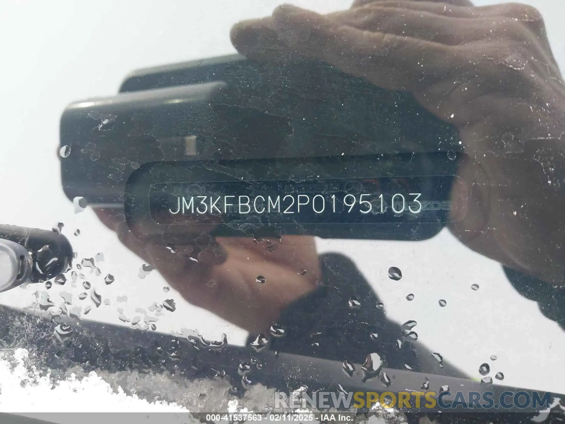19 Фотография поврежденного автомобиля JM3KFBCM2P0195103 MAZDA CX-5 2023
