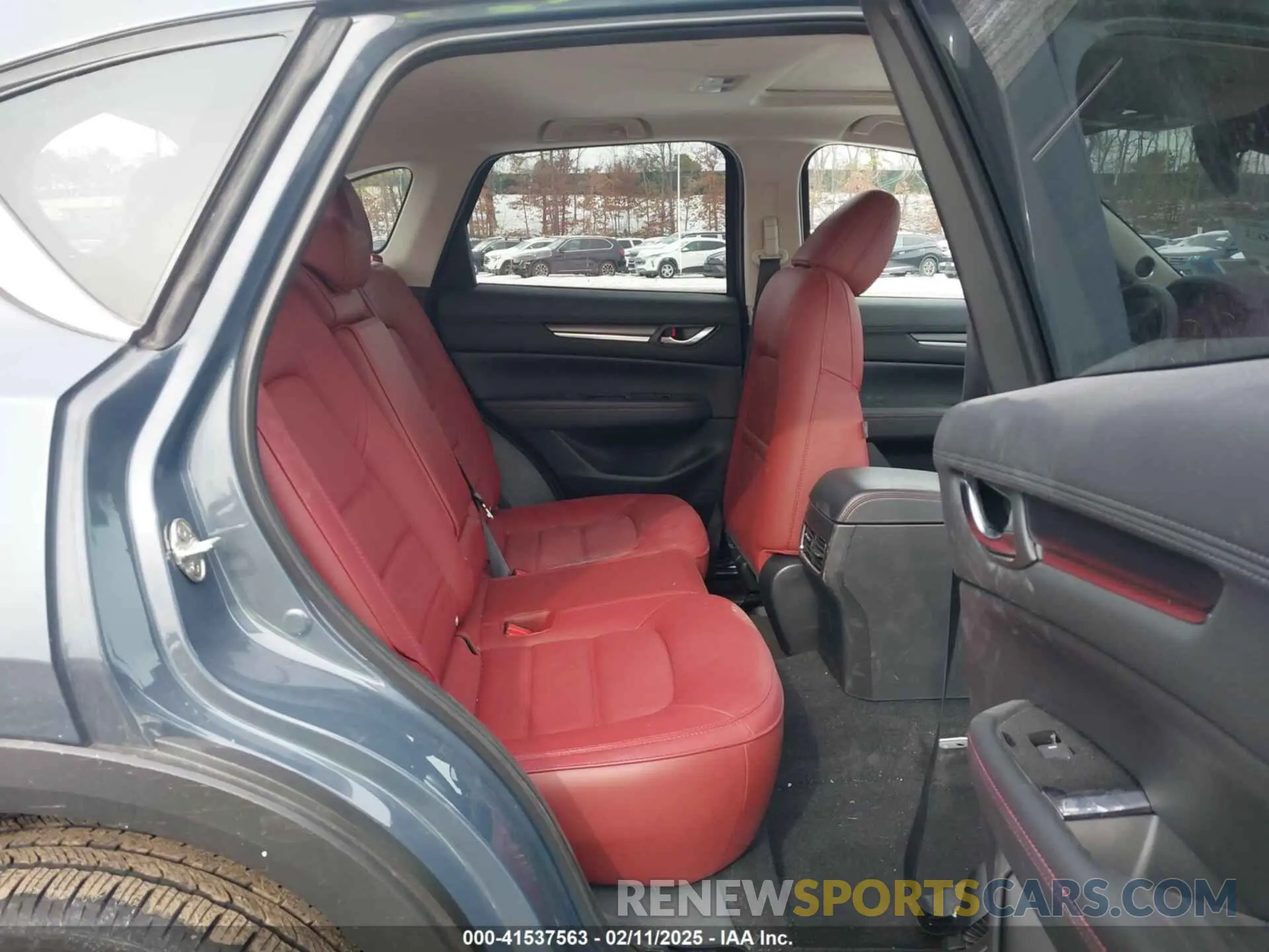 8 Фотография поврежденного автомобиля JM3KFBCM2P0195103 MAZDA CX-5 2023
