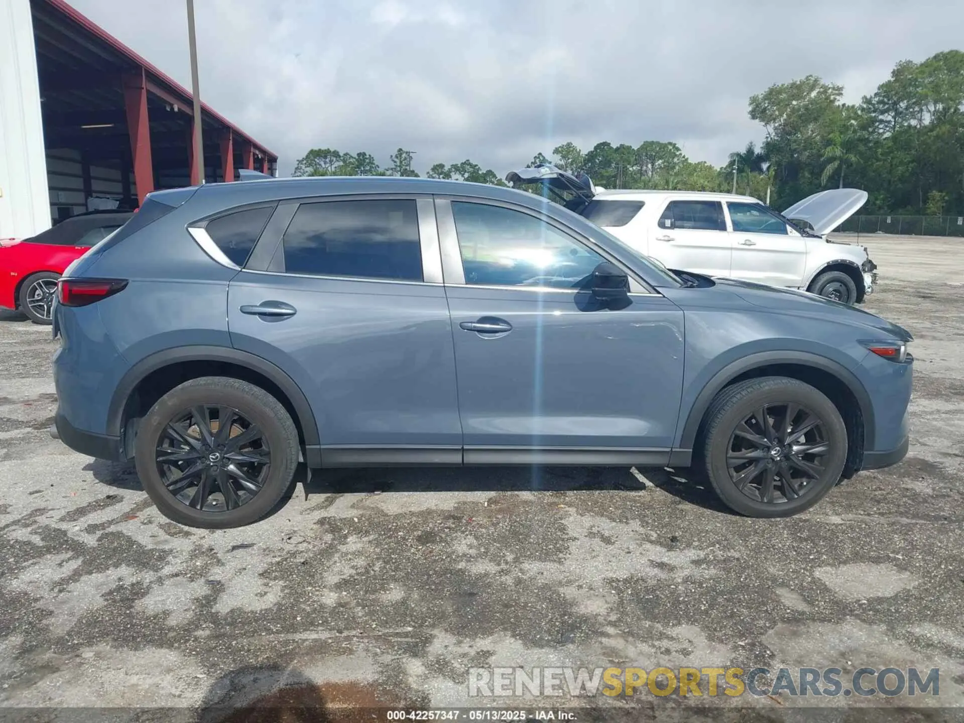 14 Photograph of a damaged car JM3KFBCM2P0226334 MAZDA CX-5 2023