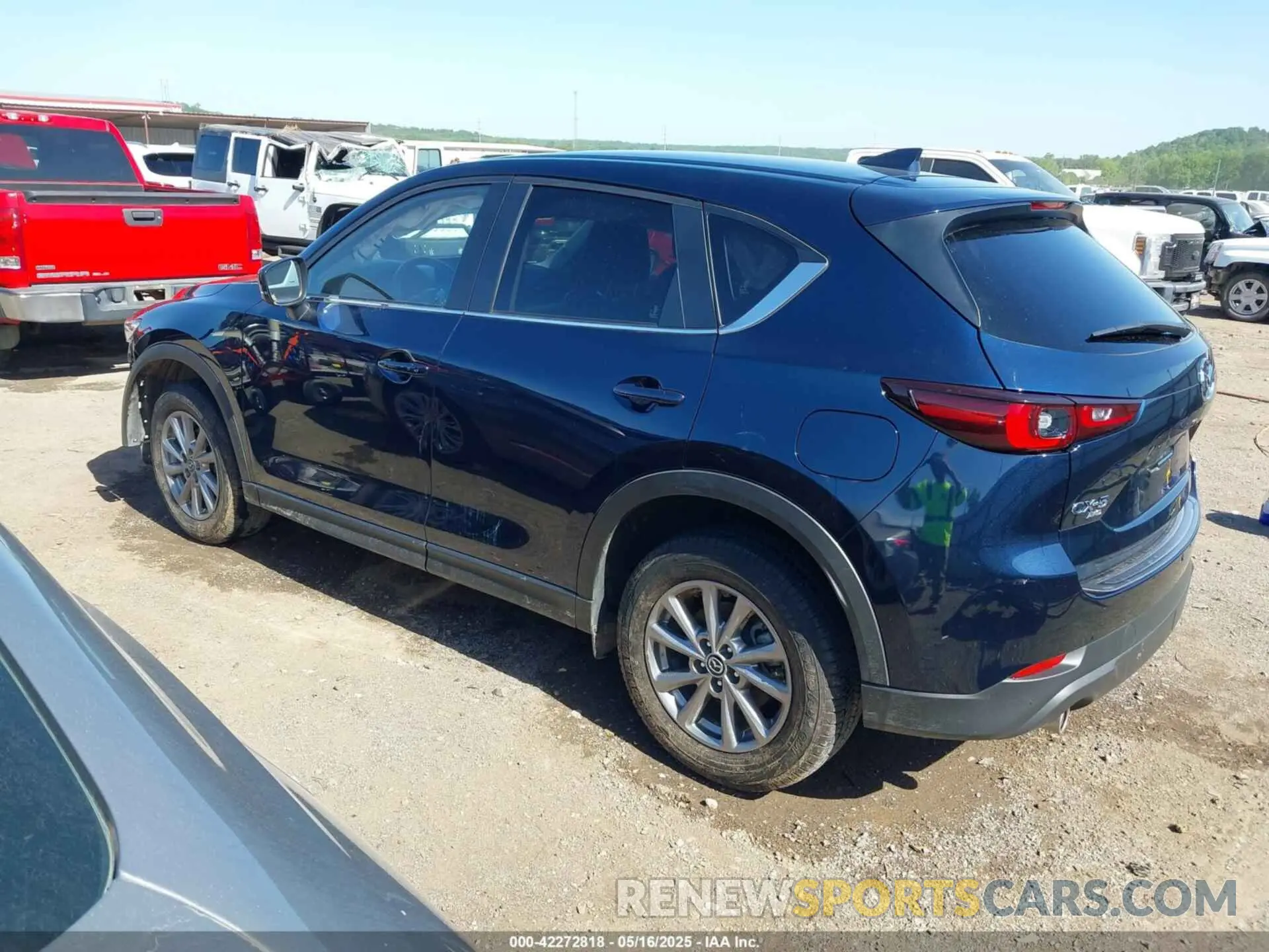 3 Фотография поврежденного автомобиля JM3KFBCM2P0250701 MAZDA CX-5 2023