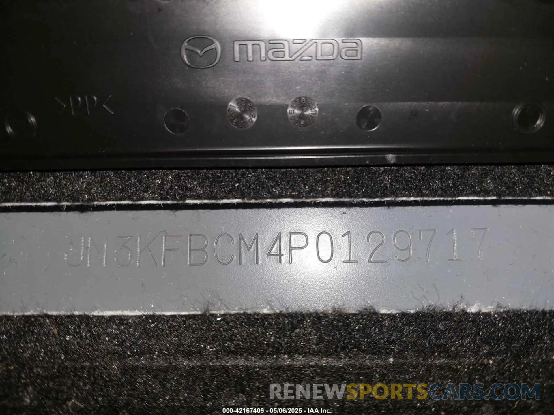 17 Фотография поврежденного автомобиля JM3KFBCM4P0129717 MAZDA CX-5 2023