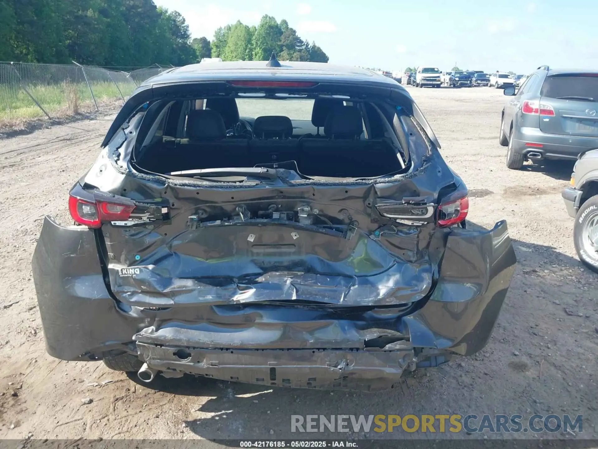 16 Photograph of a damaged car JM3KFBCM4P0138160 MAZDA CX-5 2023
