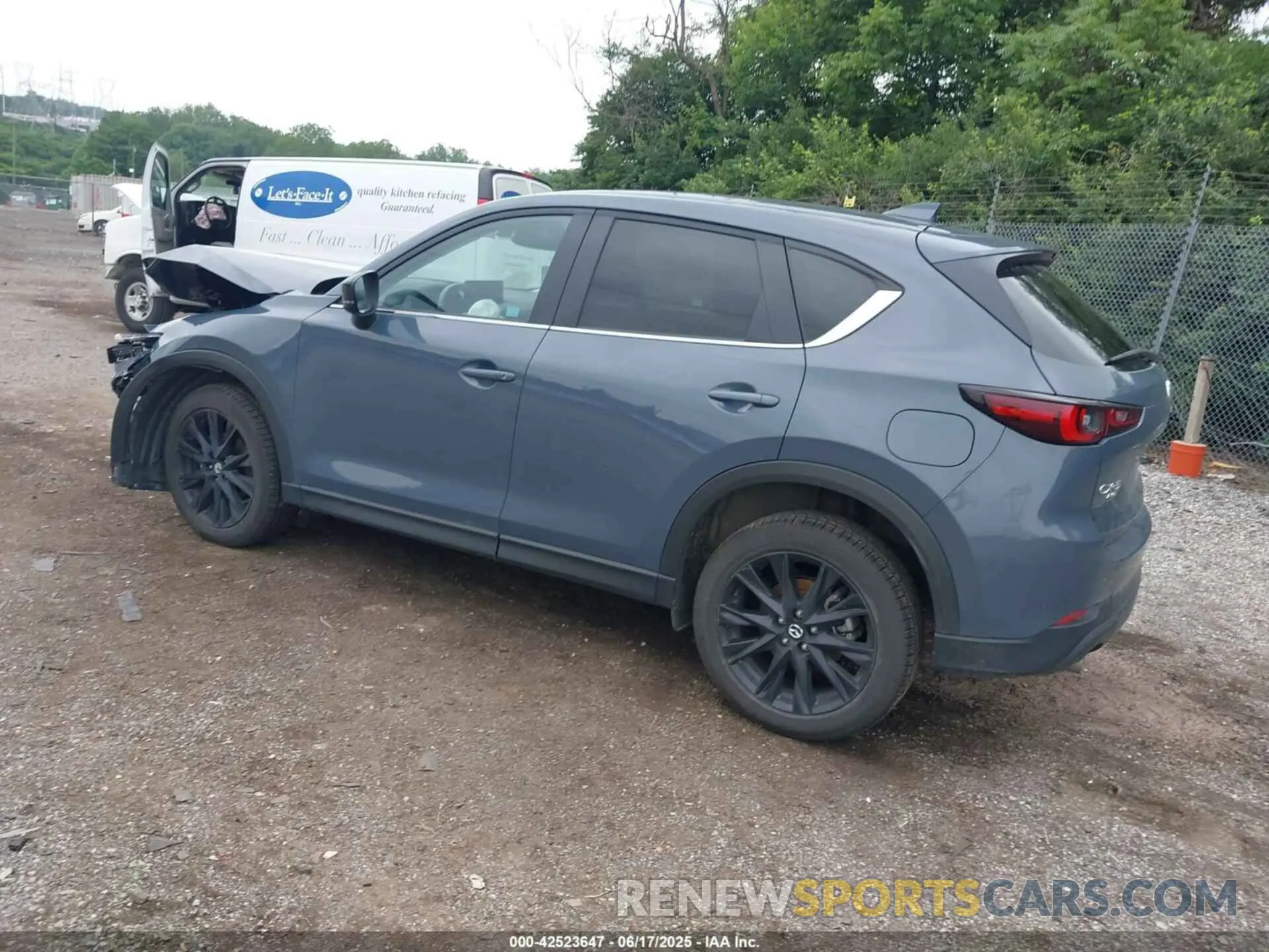 3 Фотография поврежденного автомобиля JM3KFBCM4P0142175 MAZDA CX-5 2023